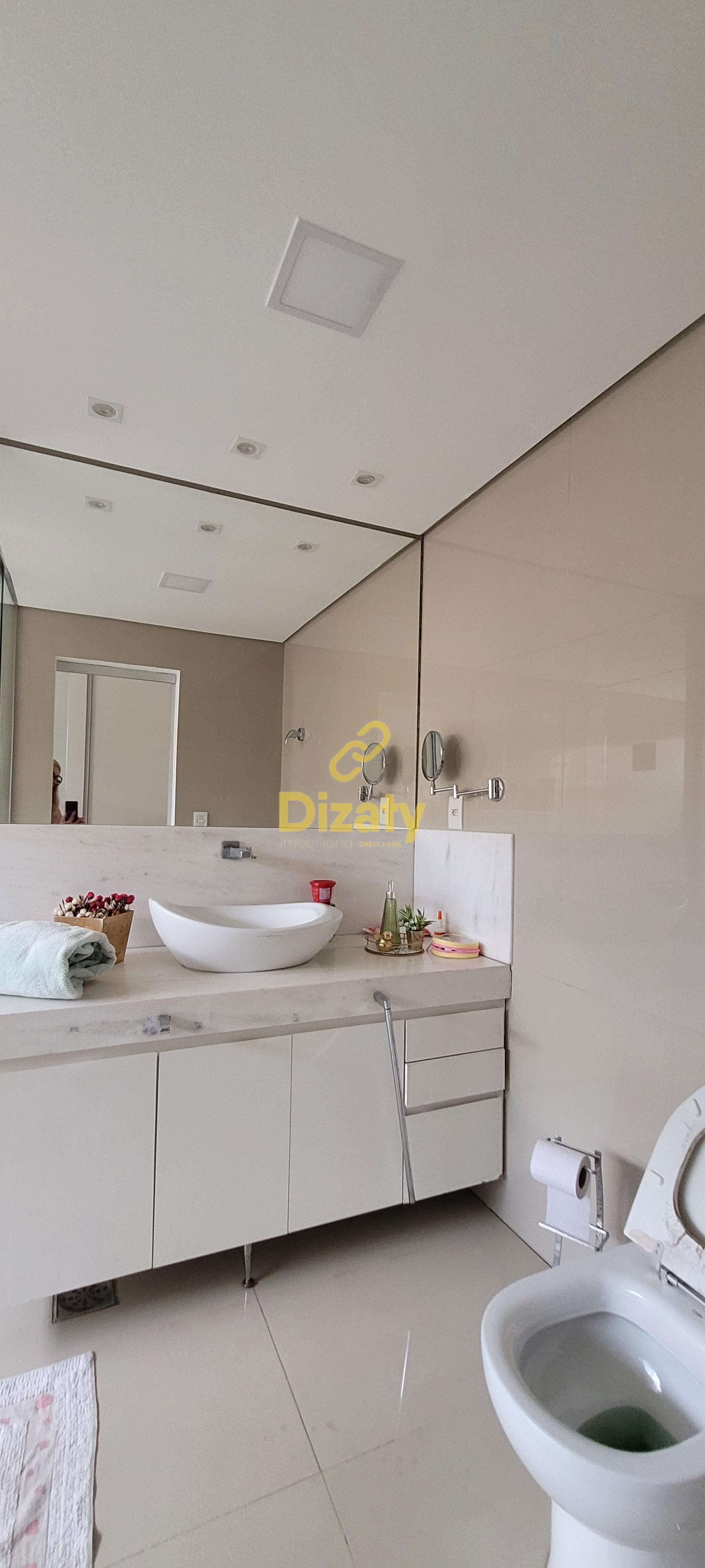 Casa à venda com 3 quartos, 378m² - Foto 30