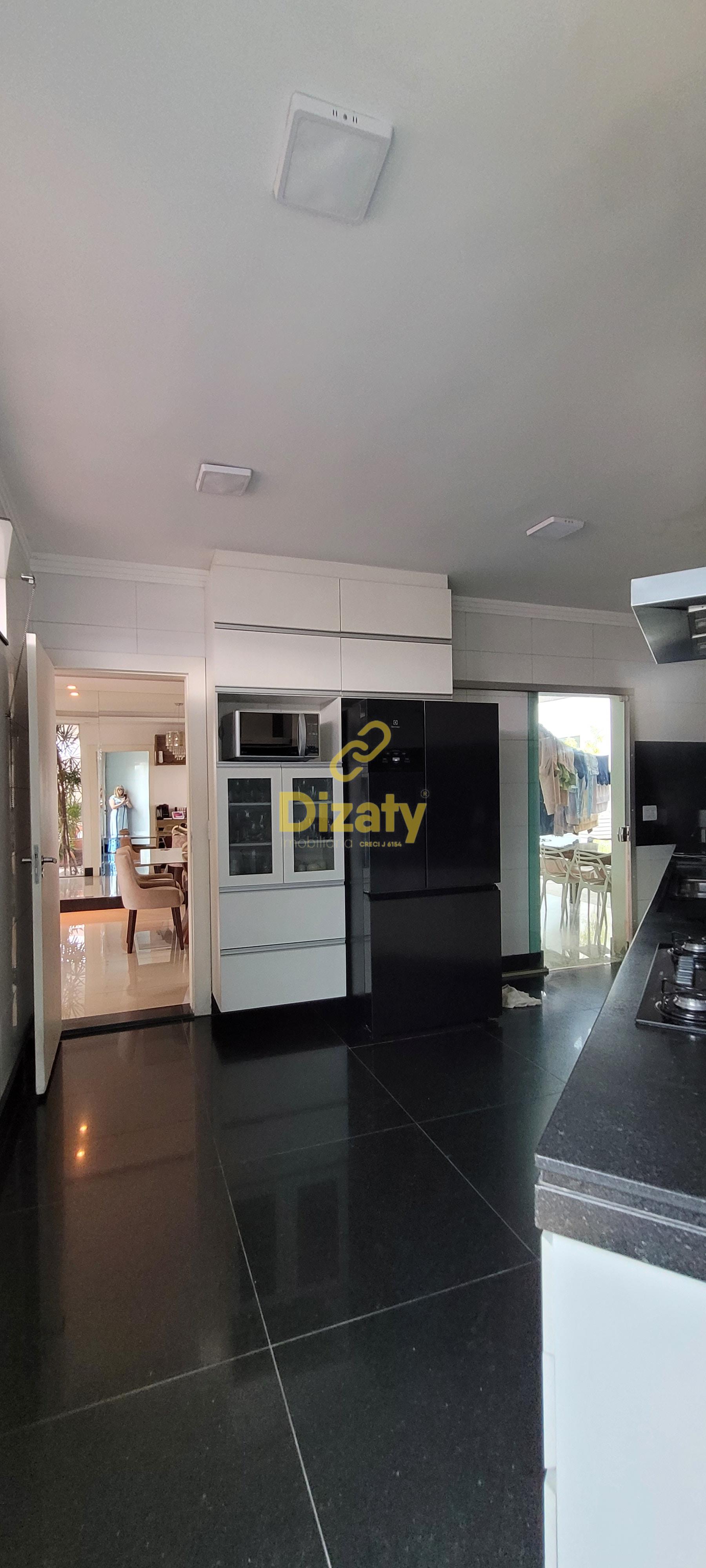 Casa à venda com 3 quartos, 378m² - Foto 45