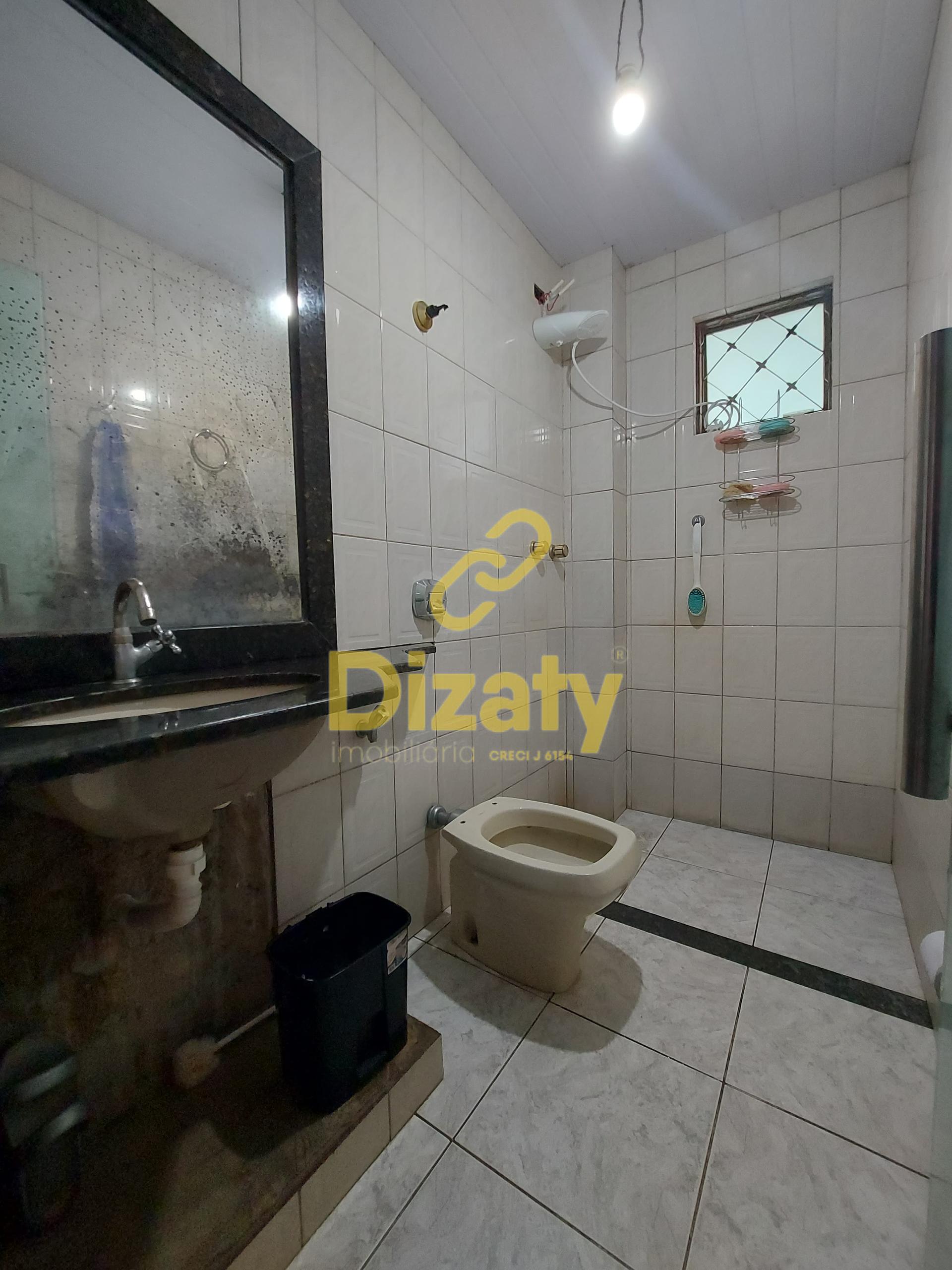 Casa à venda com 3 quartos - Foto 1