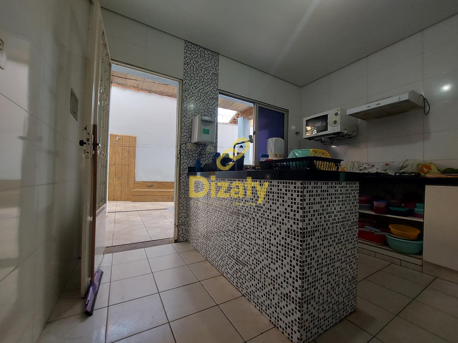 Casa à venda com 3 quartos - Foto 6