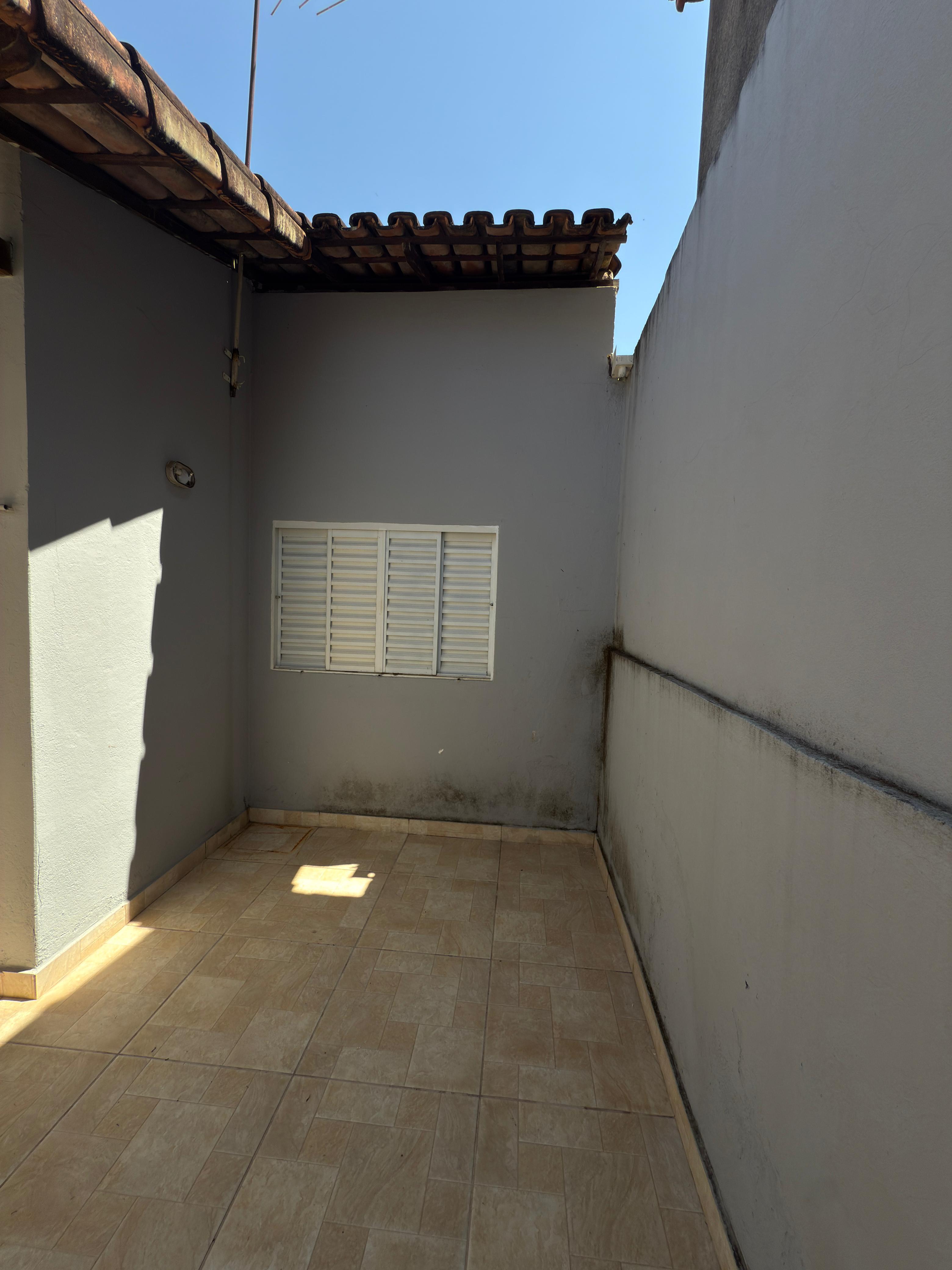 Casa para alugar com 3 quartos, 360m² - Foto 6