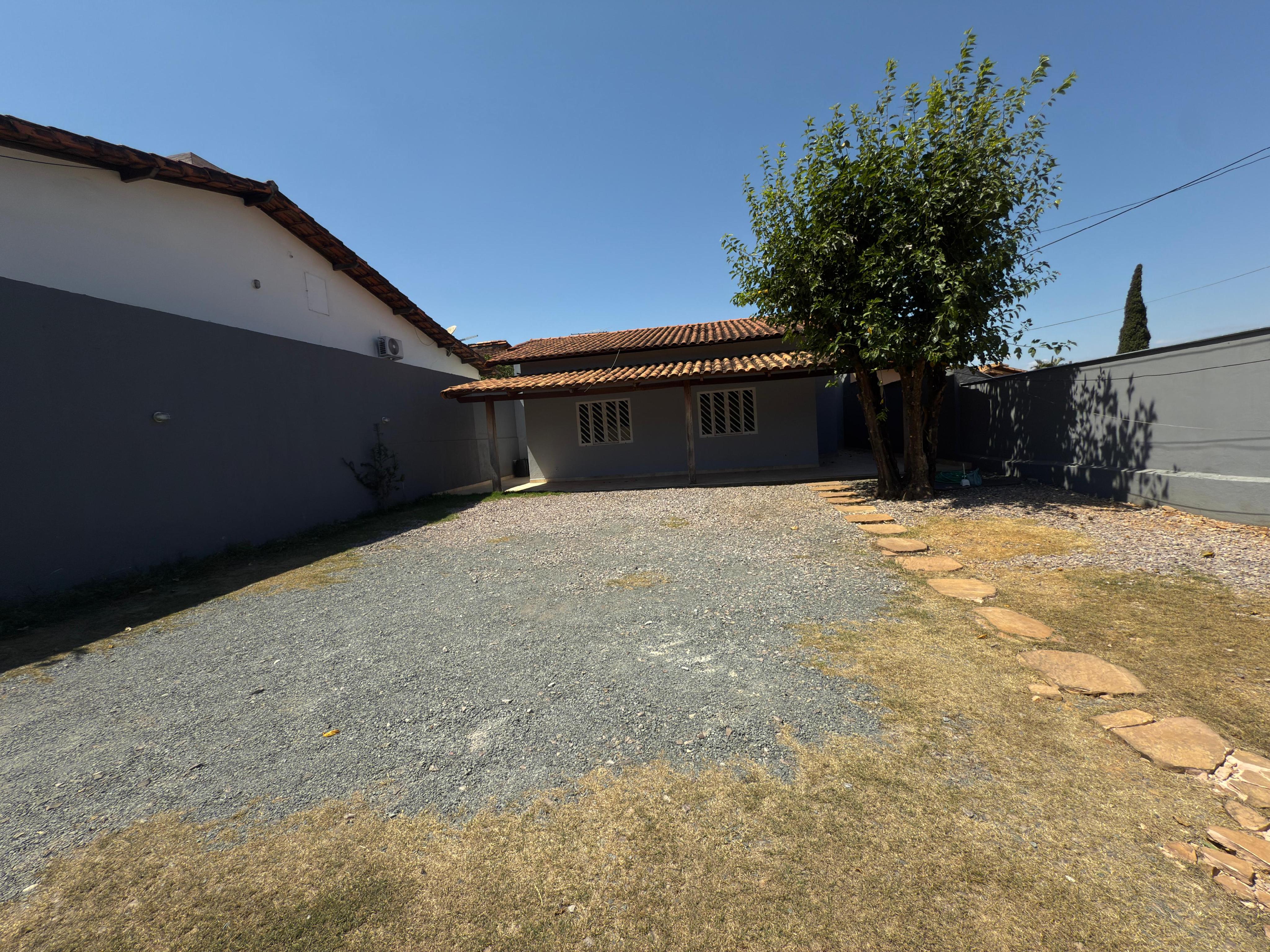 Casa para alugar com 3 quartos, 360m² - Foto 26