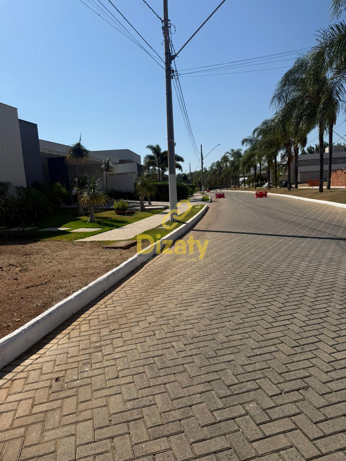 LOTE A VENDA DE 600 M  NO CONDOMÍNIO RESIDENCIAL DA VINCI - SE...
