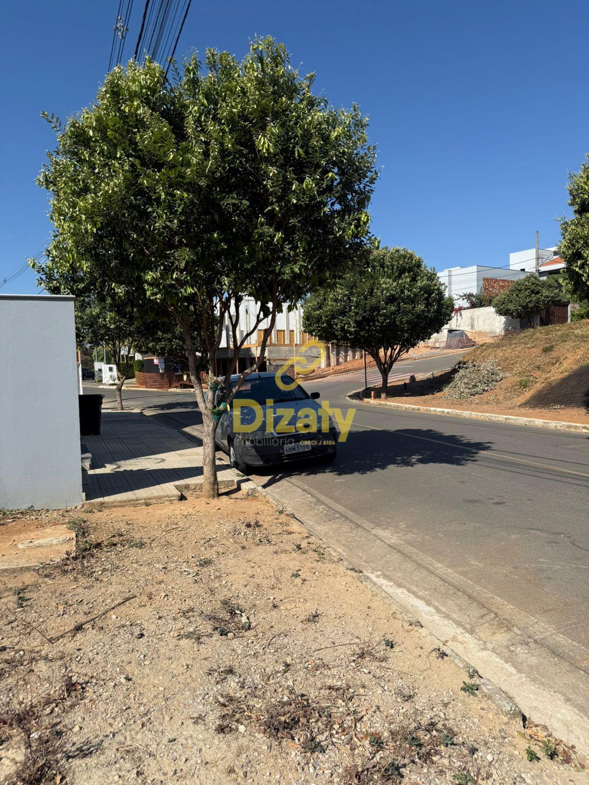 LOTE A VENDA NO CONDOMÍNIO BLUE GARDEN - SETE LAGOAS MG