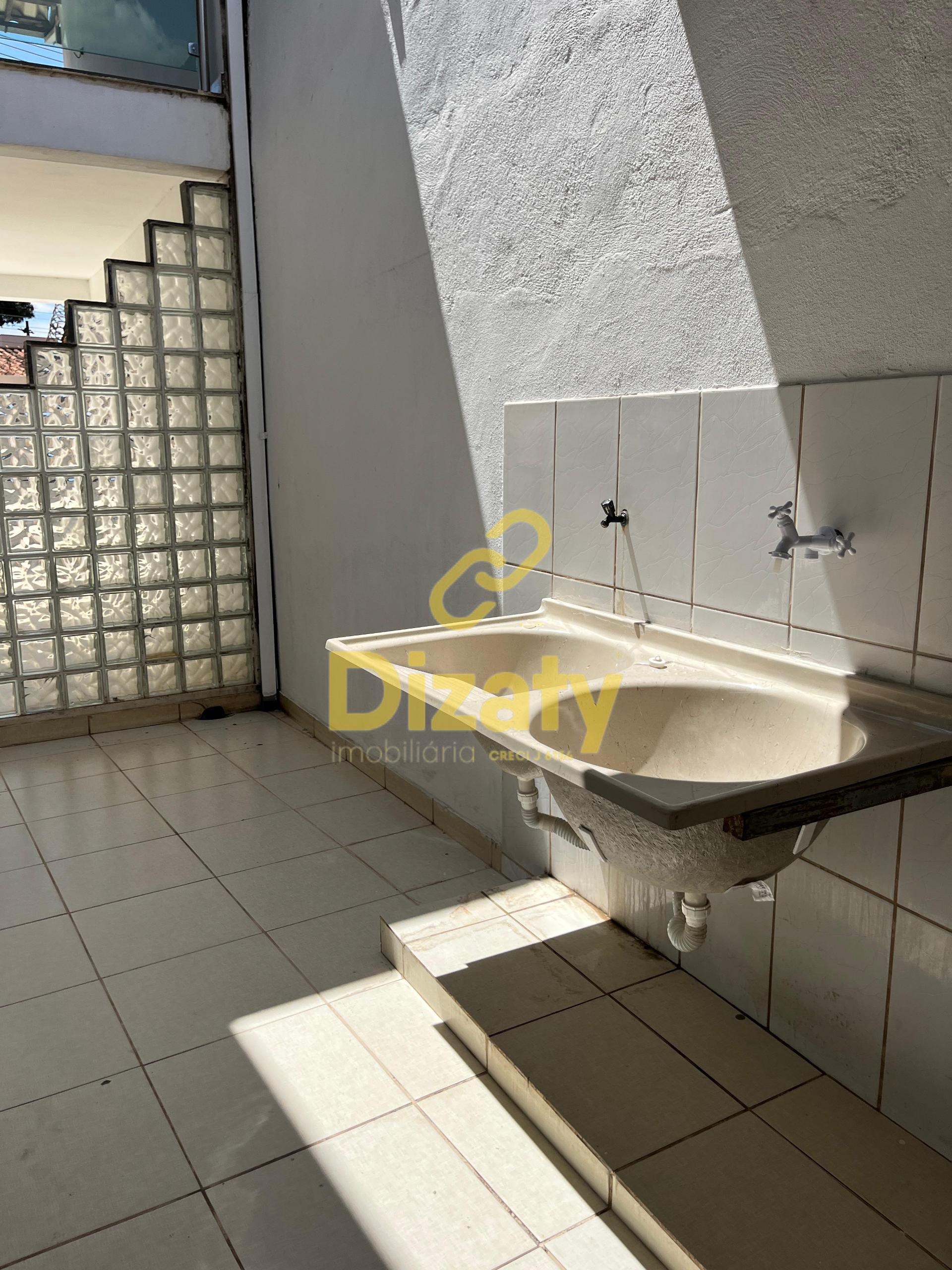 Casa à venda e aluguel com 3 quartos - Foto 18