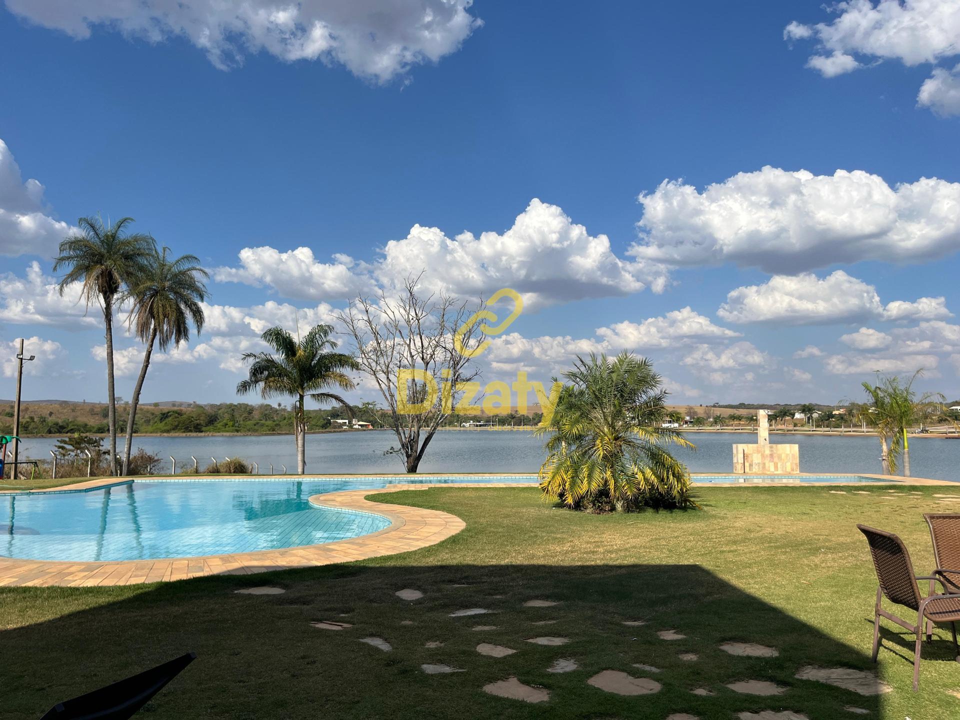 LOTE A VENDA NO CONDOMÍNIO PACU - 1.000M  -
