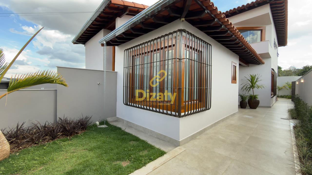 Casa, 4 quartos, 360 m² - Foto 1