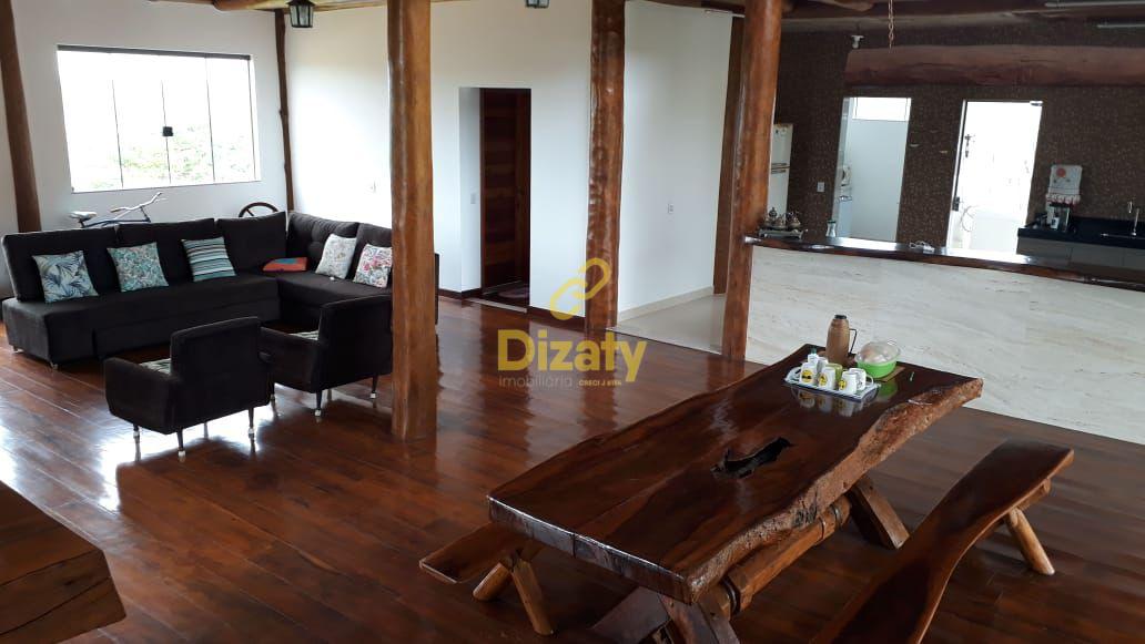 CASA A VENDA NO CONDOMINIO QUINTAS DO RIO, MARTINHO CAMPOS - MG