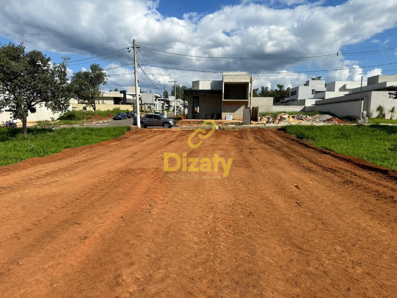 LOTE A VENDA NO CONDOMÍNIO RESIDENCIAL VEREDAS, SETE LAGOAS - MG