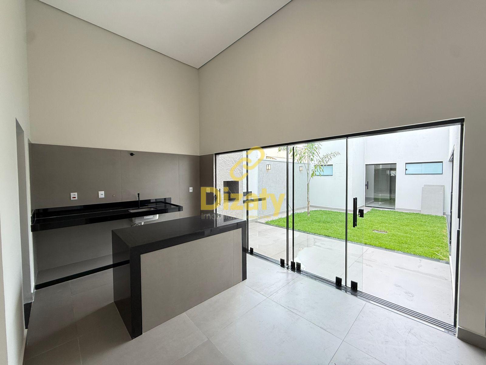 CASA A VENDA NO BAIRRO FLÓRIDA COM 3 QUARTOS, SENDO 1 SUÍTE.