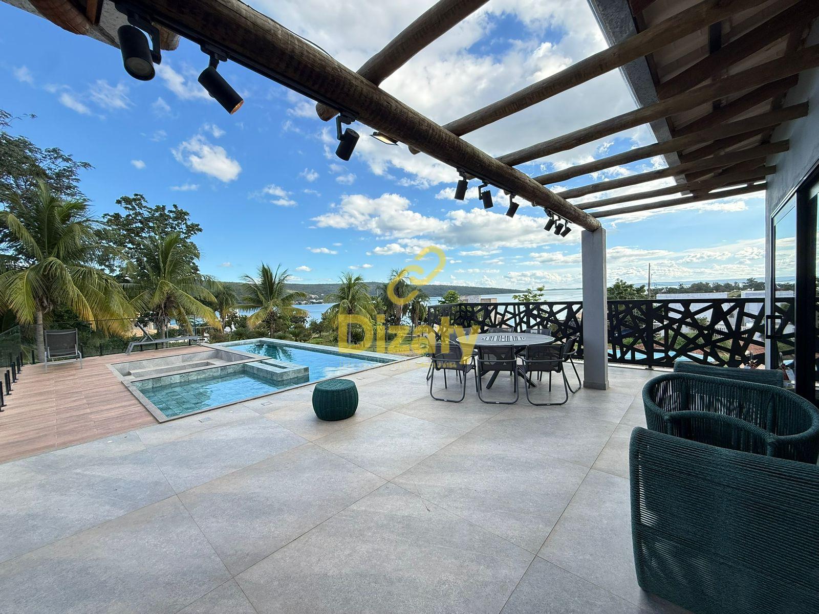 CASA DE ALTO PADRÃO NO CONDOMÍNIO LAKE VILLE EM TRÊS MARIAS MG