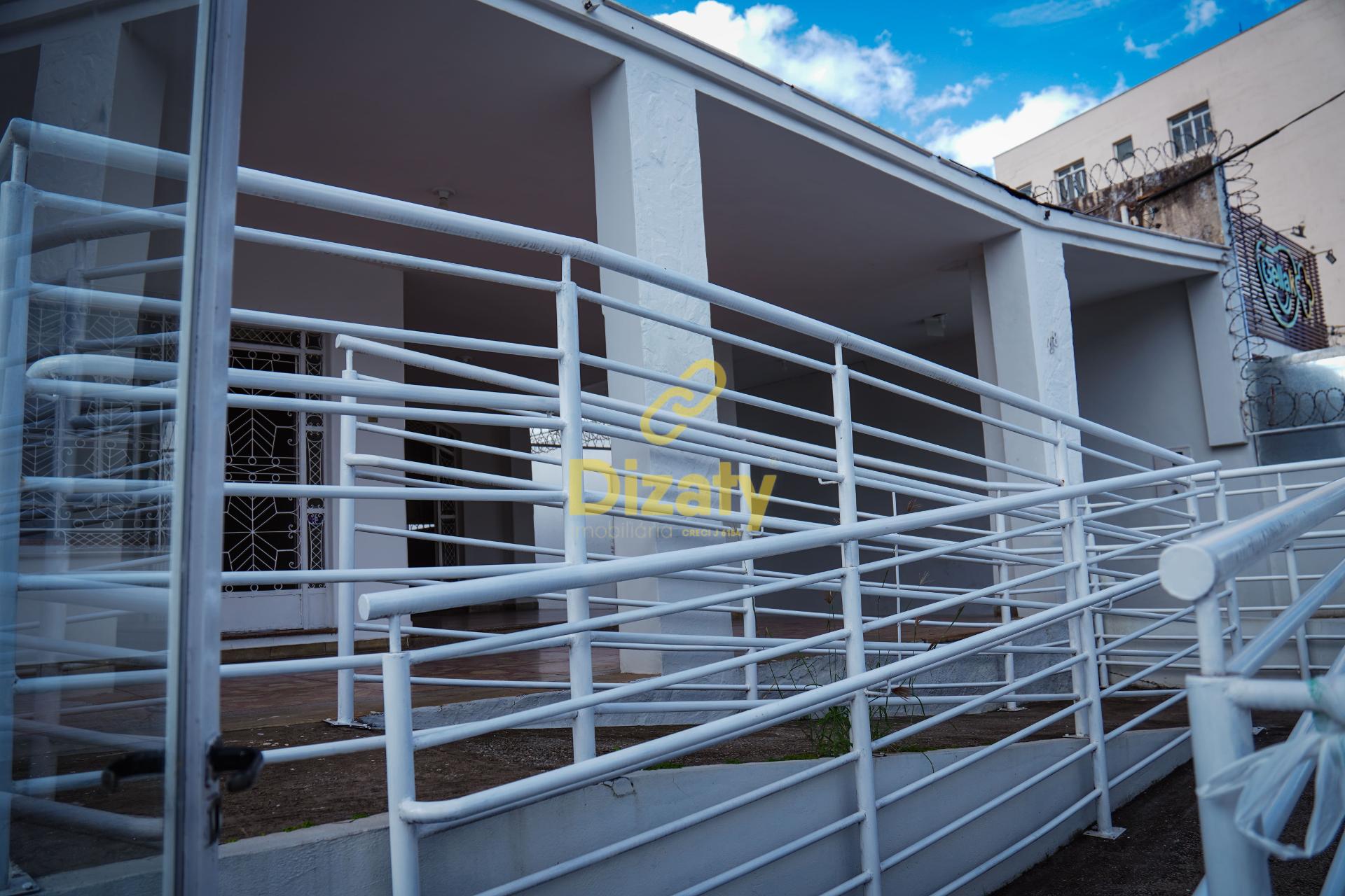CASA COMERCIAL PARA LOCAÇÃO NO CENTRO DE SETE LAGOAS MG