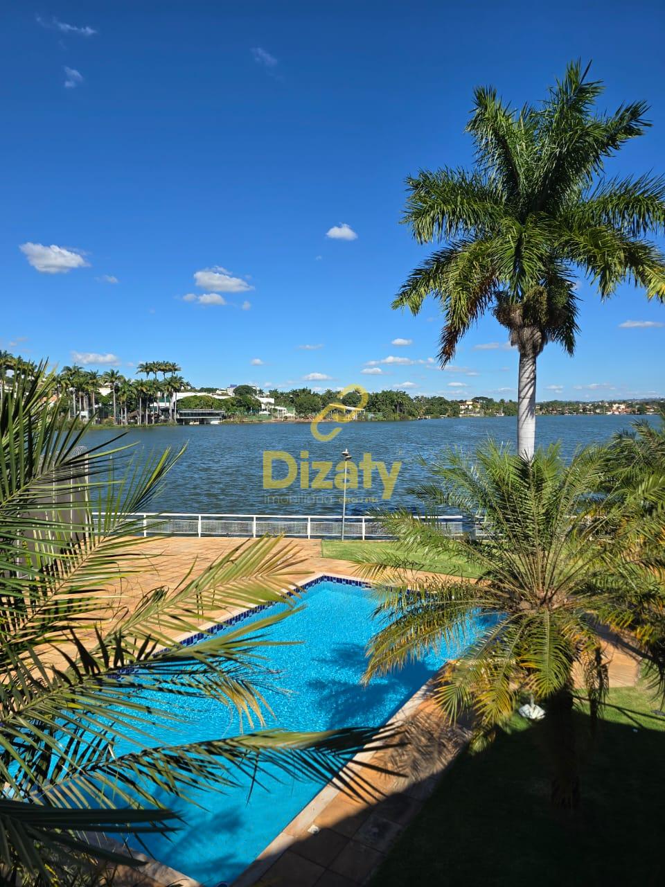 CASA A VENDA NO BAIRRO BOA VISTA COM VISTA PARA LAGOA JOSÉ FÉLIX
