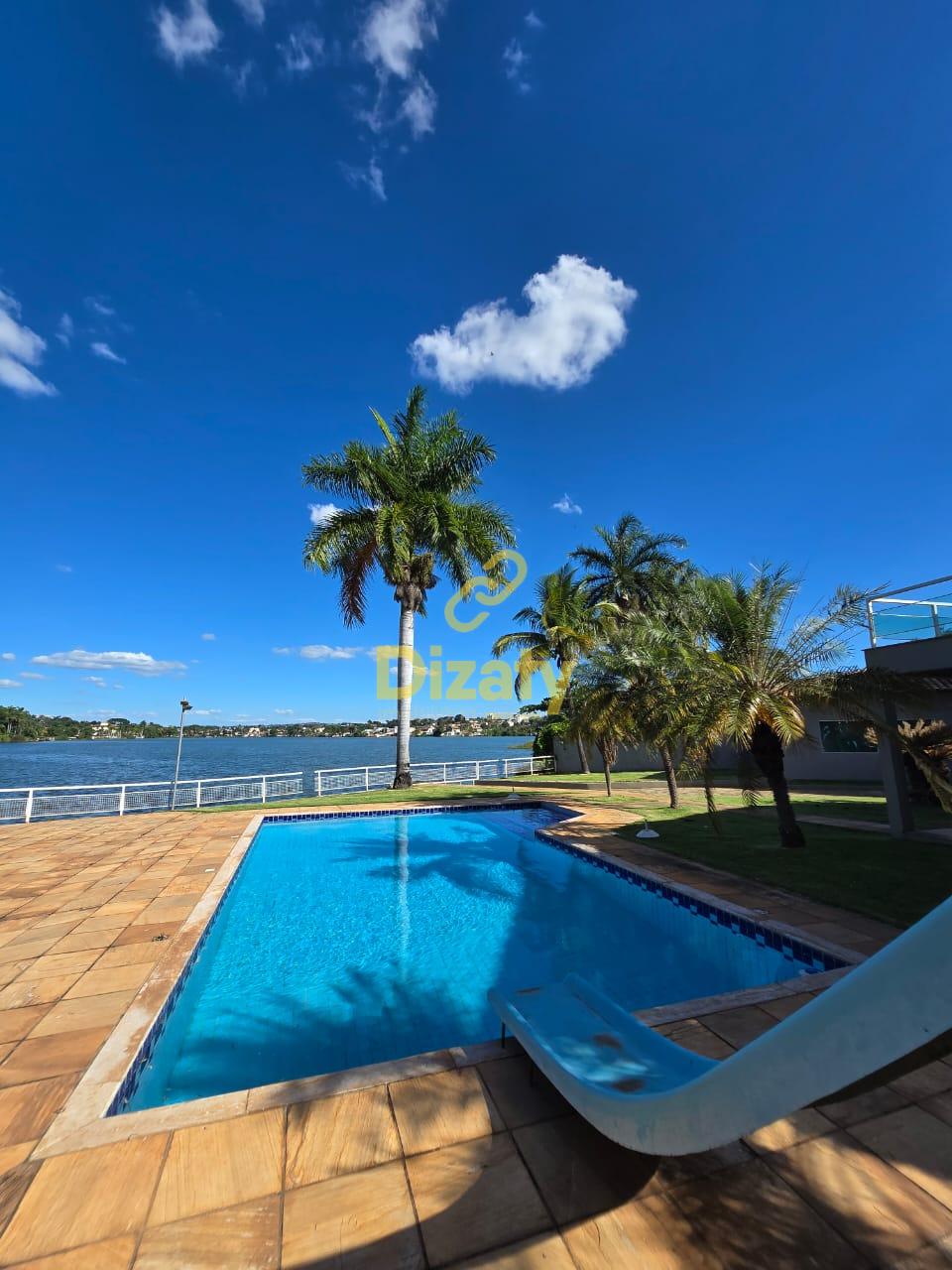 CASA A VENDA NO BAIRRO BOA VISTA COM VISTA PARA LAGOA JOSÉ FÉLIX