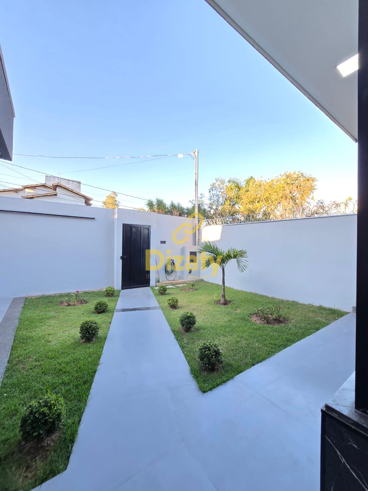 CASA A VENDA DE ALTO ALTO PADRÃO NO BAIRRO RECANTO DA SERRA