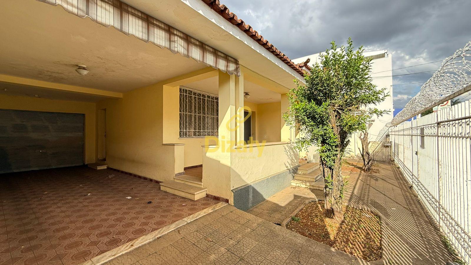 CASA COMERCIAL EM LOCALIZAÇÃO ESTRATÉGICA EM SETE LAGOAS/MG.