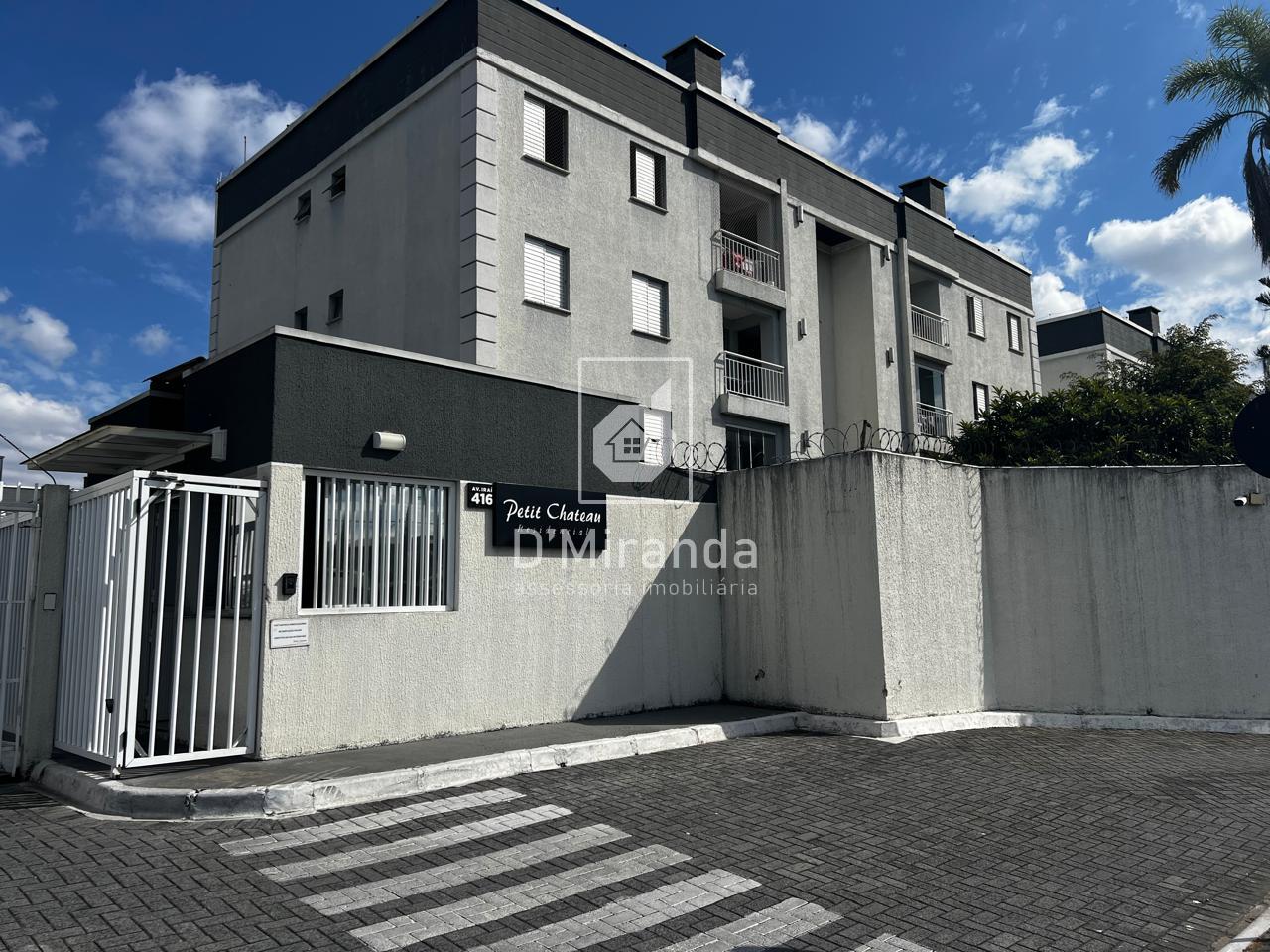 Excelente apartamento ao lado da Av. Iraí, com 2 quartos e sac...