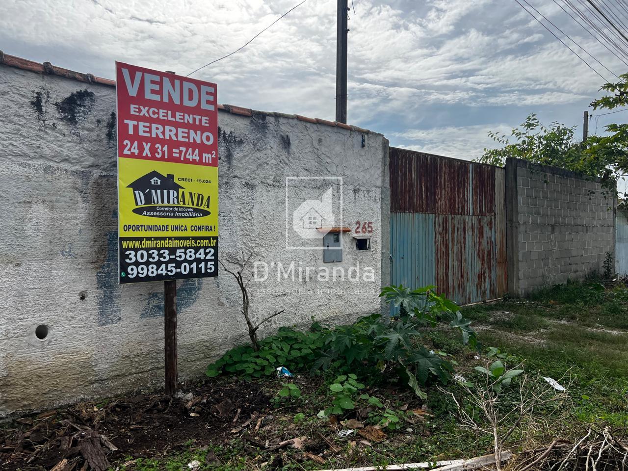 Oportunidade única. Terreno com 372m  no Bairro Pineville em P...