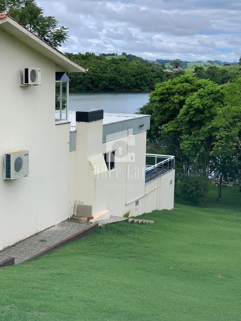 Casa com piscina no Alagado do Cruzeiro do Iguaçu PR