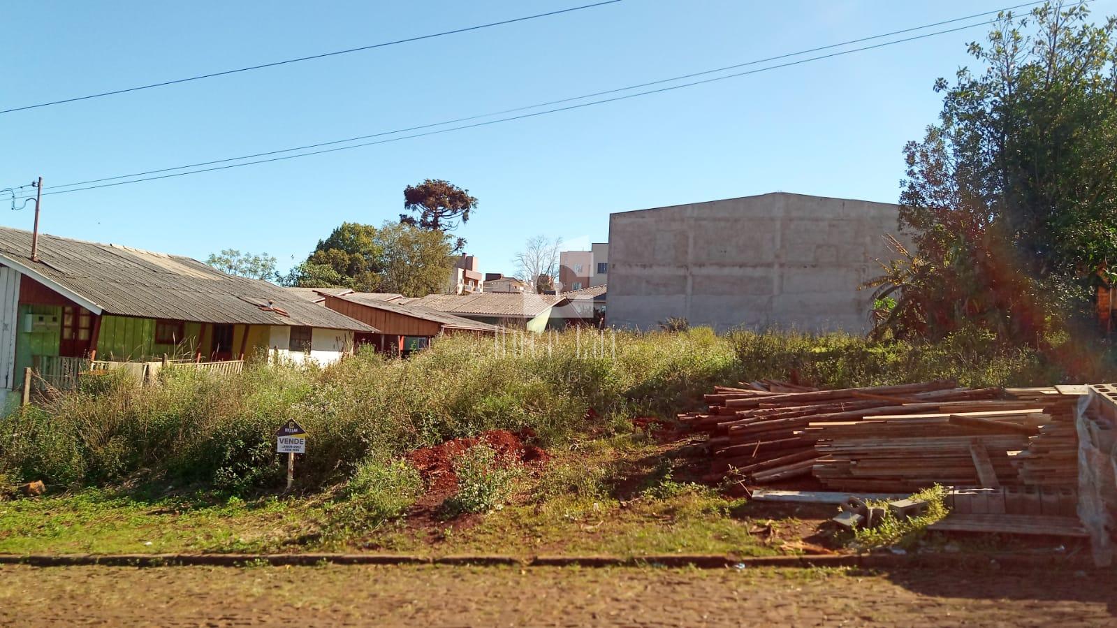 AMPLO LOTE PARA VENDA NO Centro Sul, DOIS VIZINHOS - PR