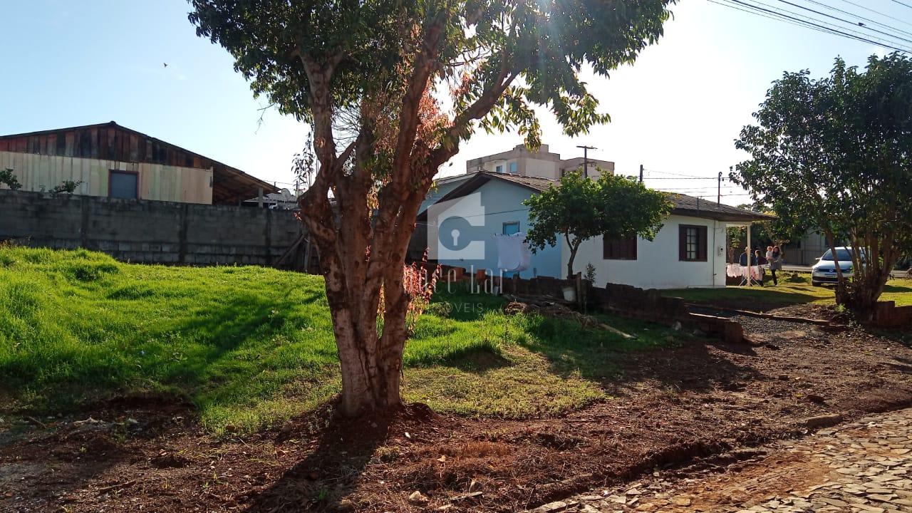 AMPLO LOTE PARA VENDA NO Centro Sul, DOIS VIZINHOS - PR