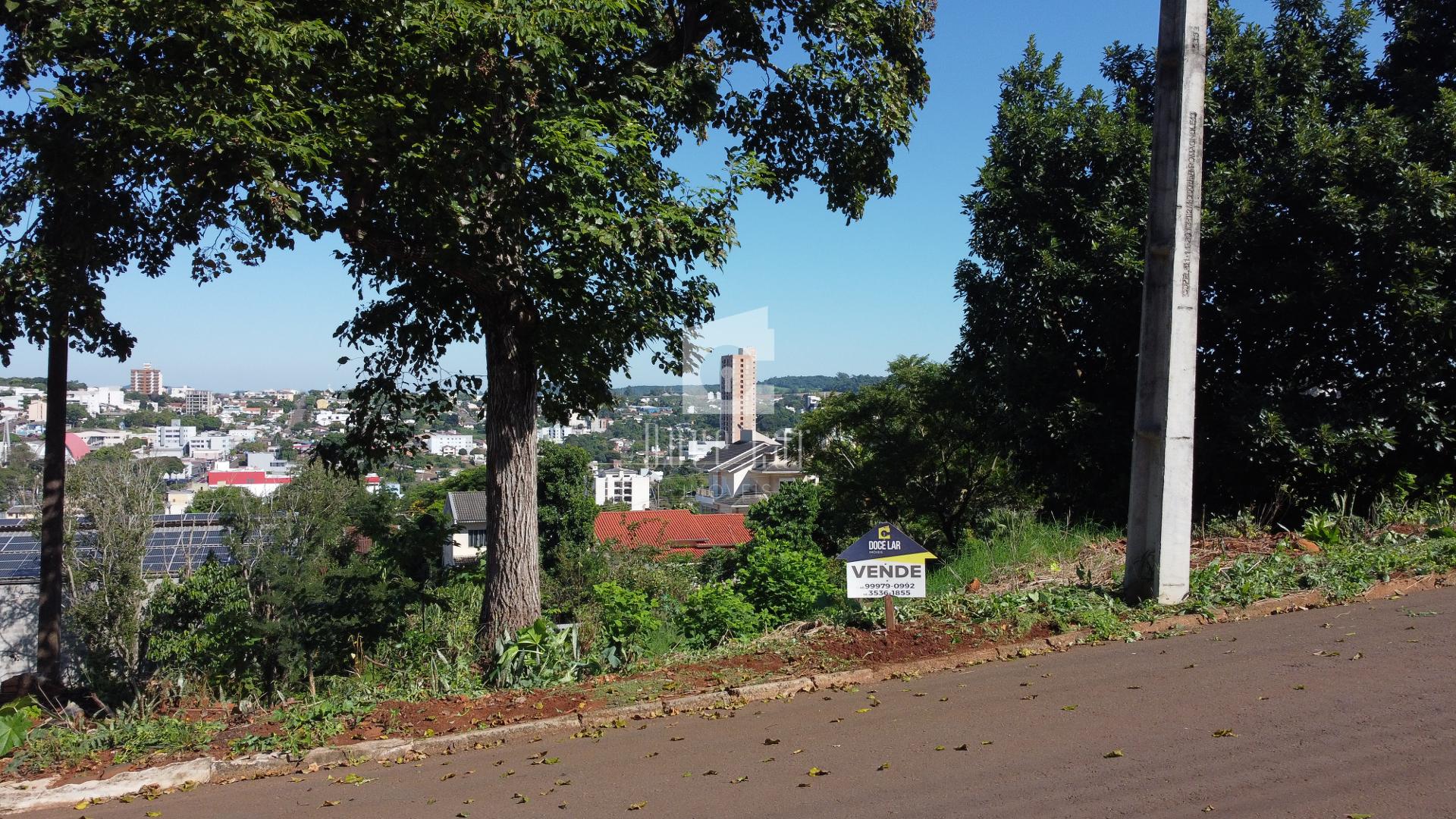Amplo Terreno à venda, Bairro das Torres, DOIS VIZINHOS - PR