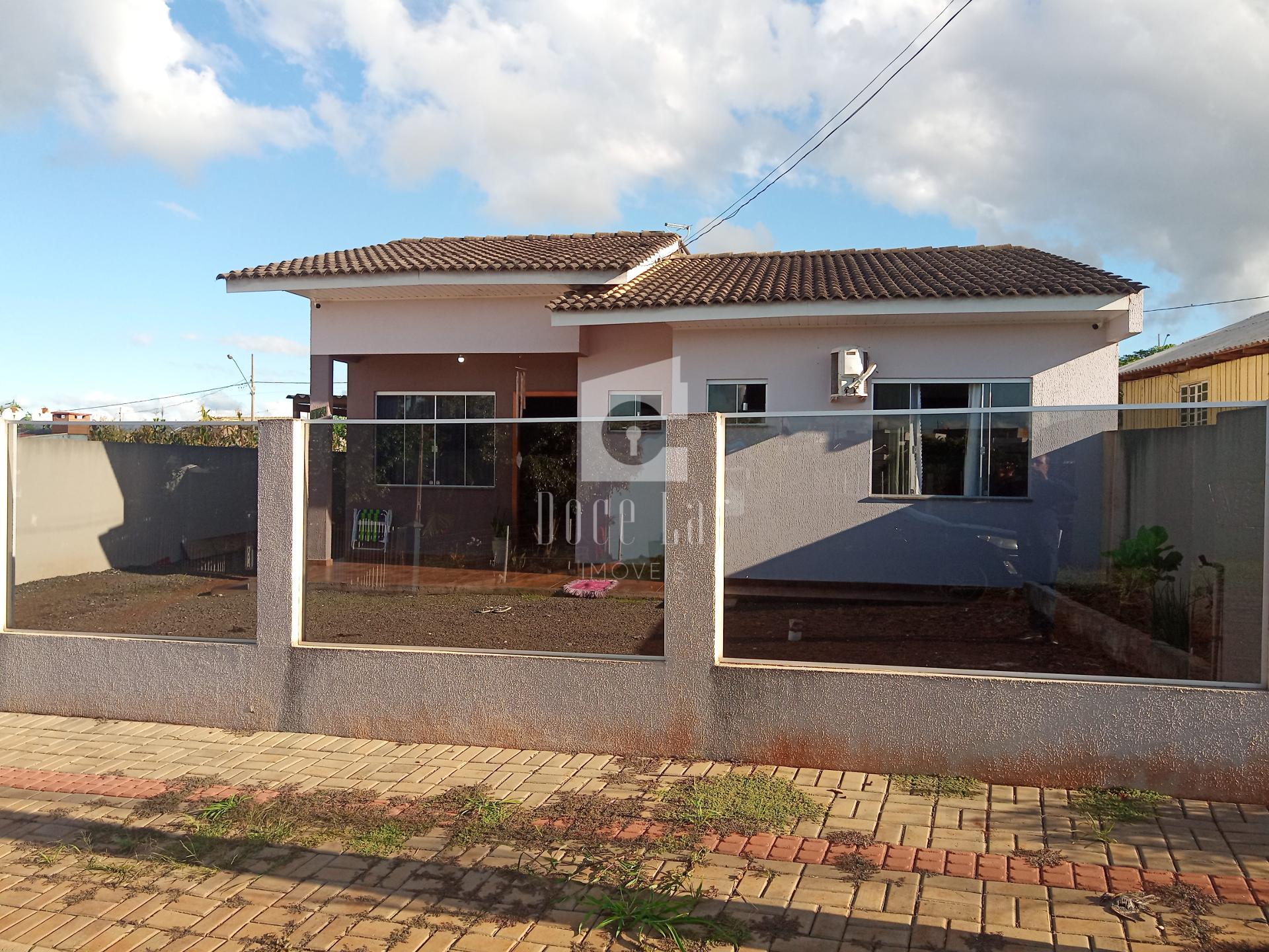 Casa à venda no Loteamento Bem Morar, Bairro Santa Luzia, DOIS...
