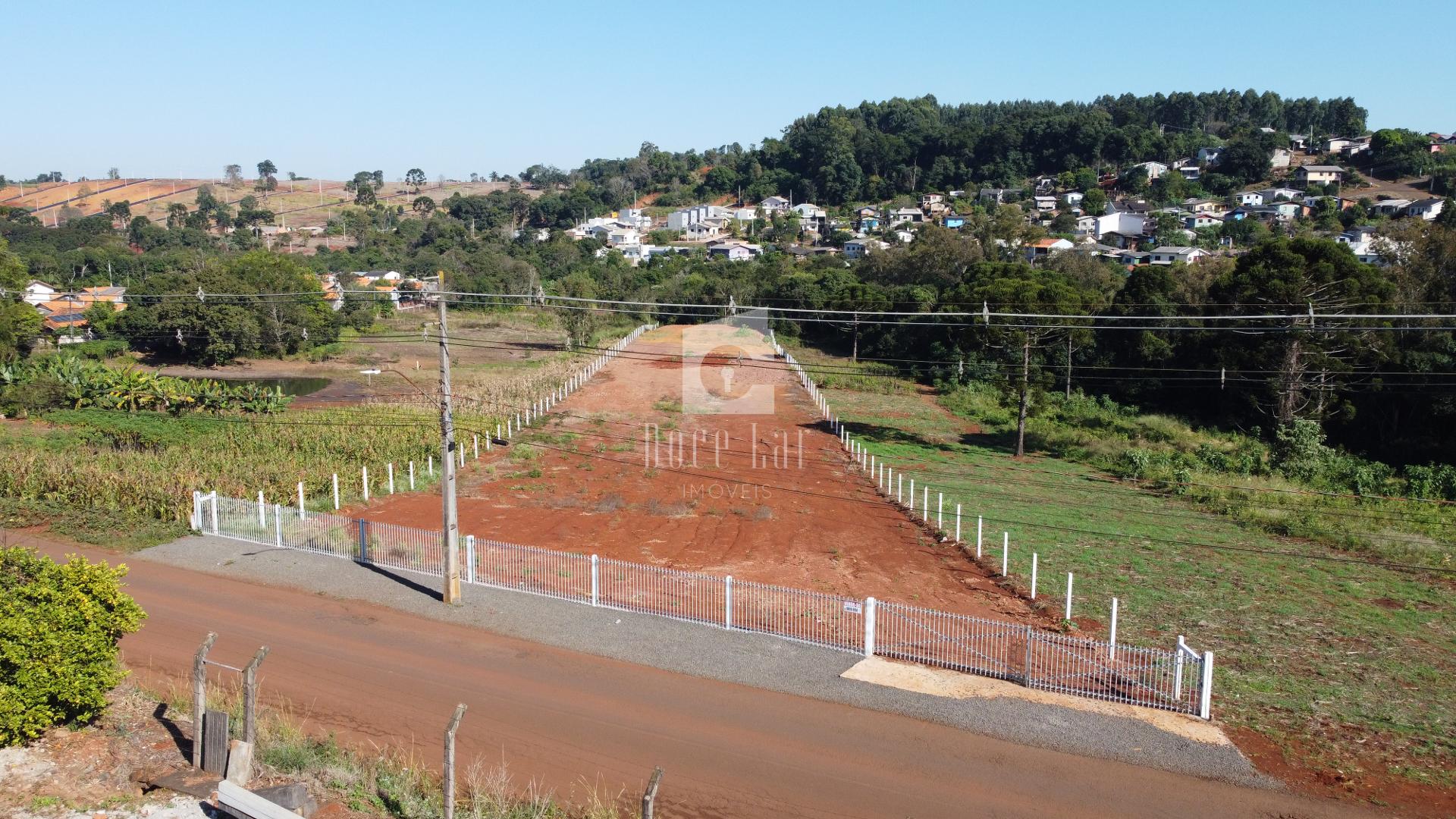 Chácara com área de 8.428,47 m² para venda, DOIS VIZINHOS - PR