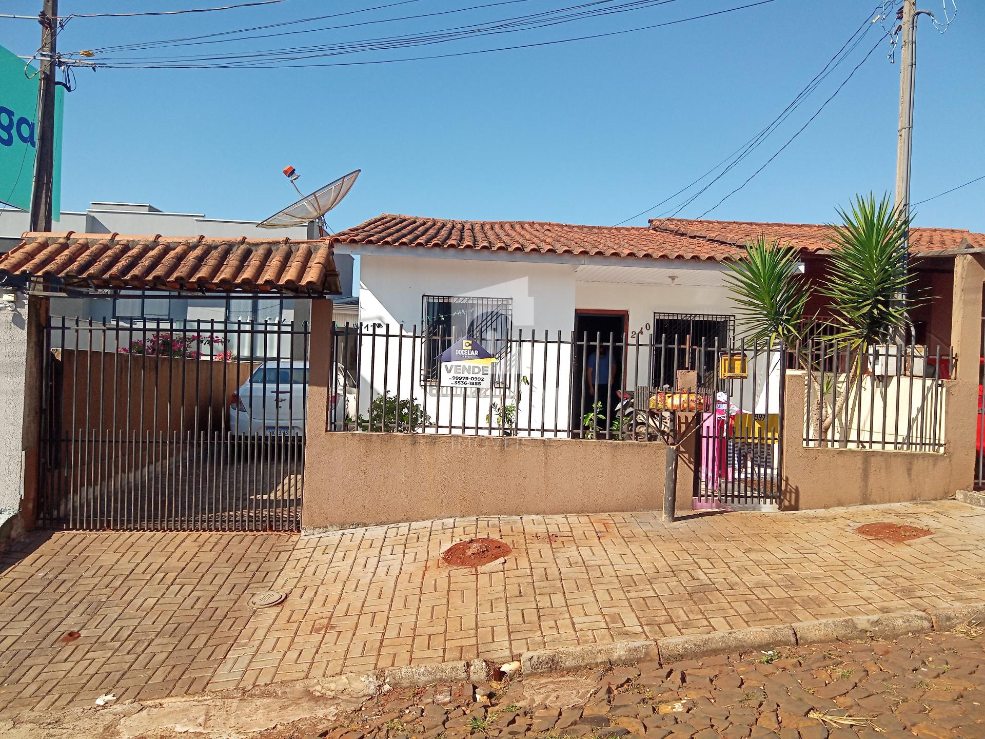 Casa à venda no Loteamento Romani, DOIS VIZINHOS - PR