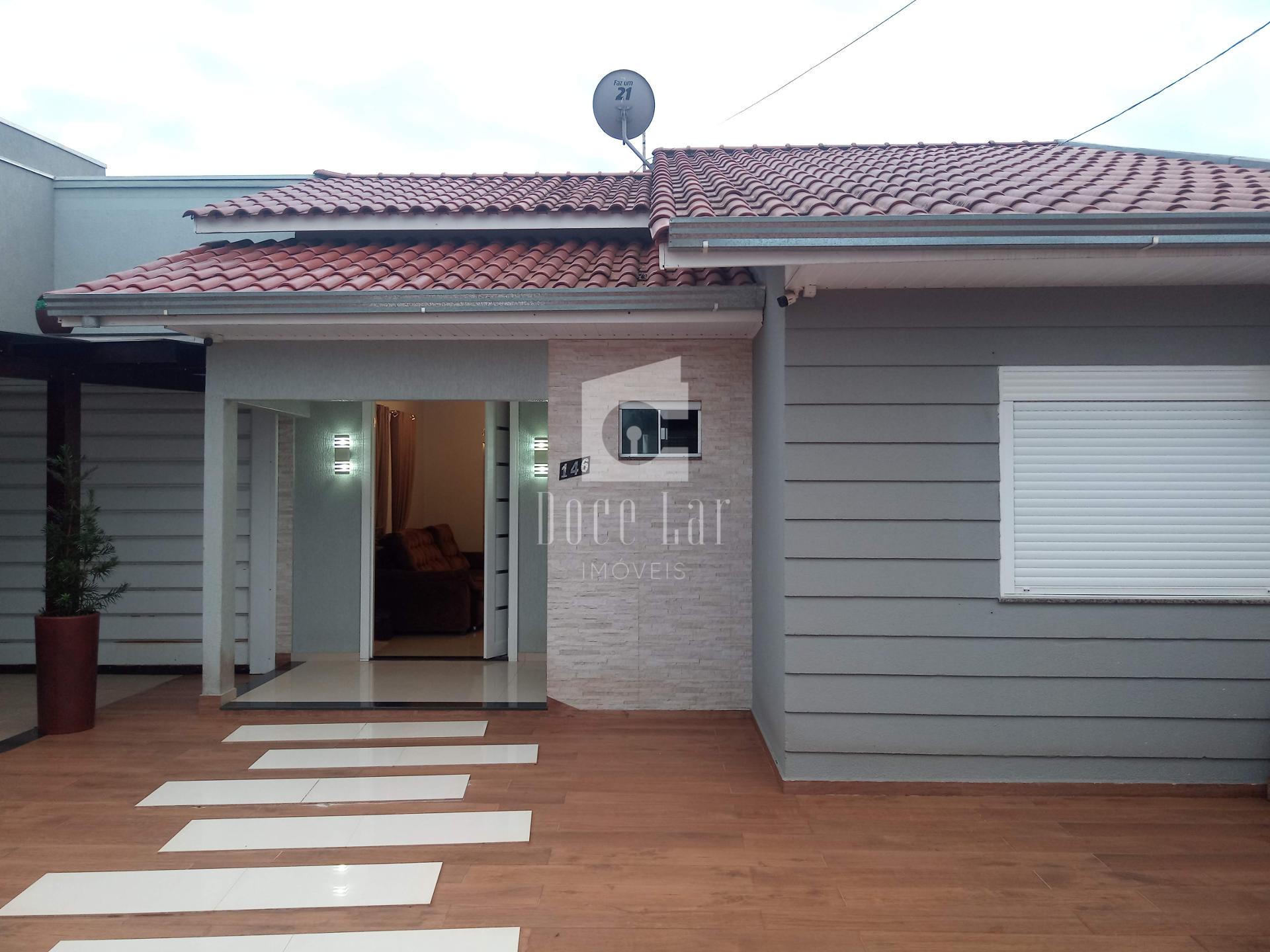 Casa SEMIMOBILIADA à venda, Residencial Itália I, DOIS VIZINHO...