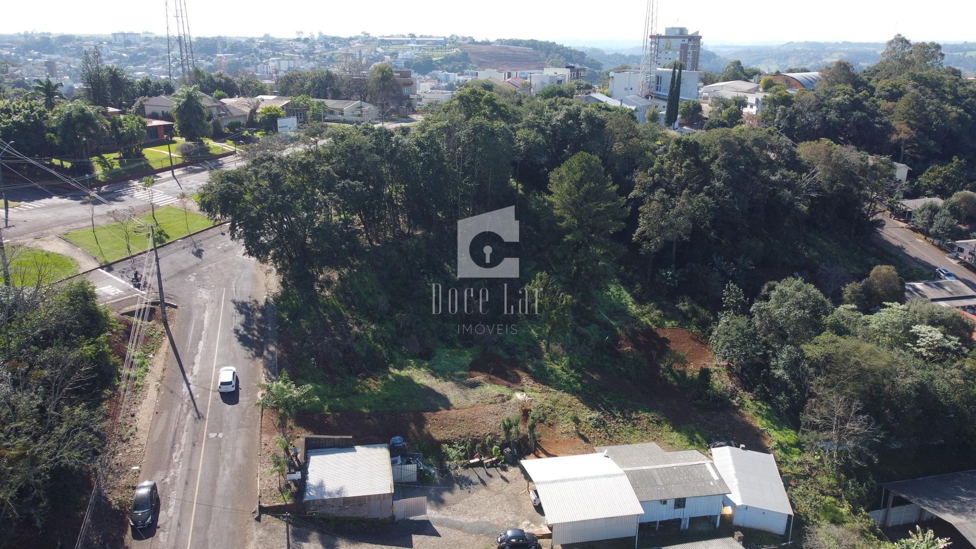 AMPLO TERRENO PARA VENDA NO CENTRO SUL DE DOIS VIZINHOS - PR