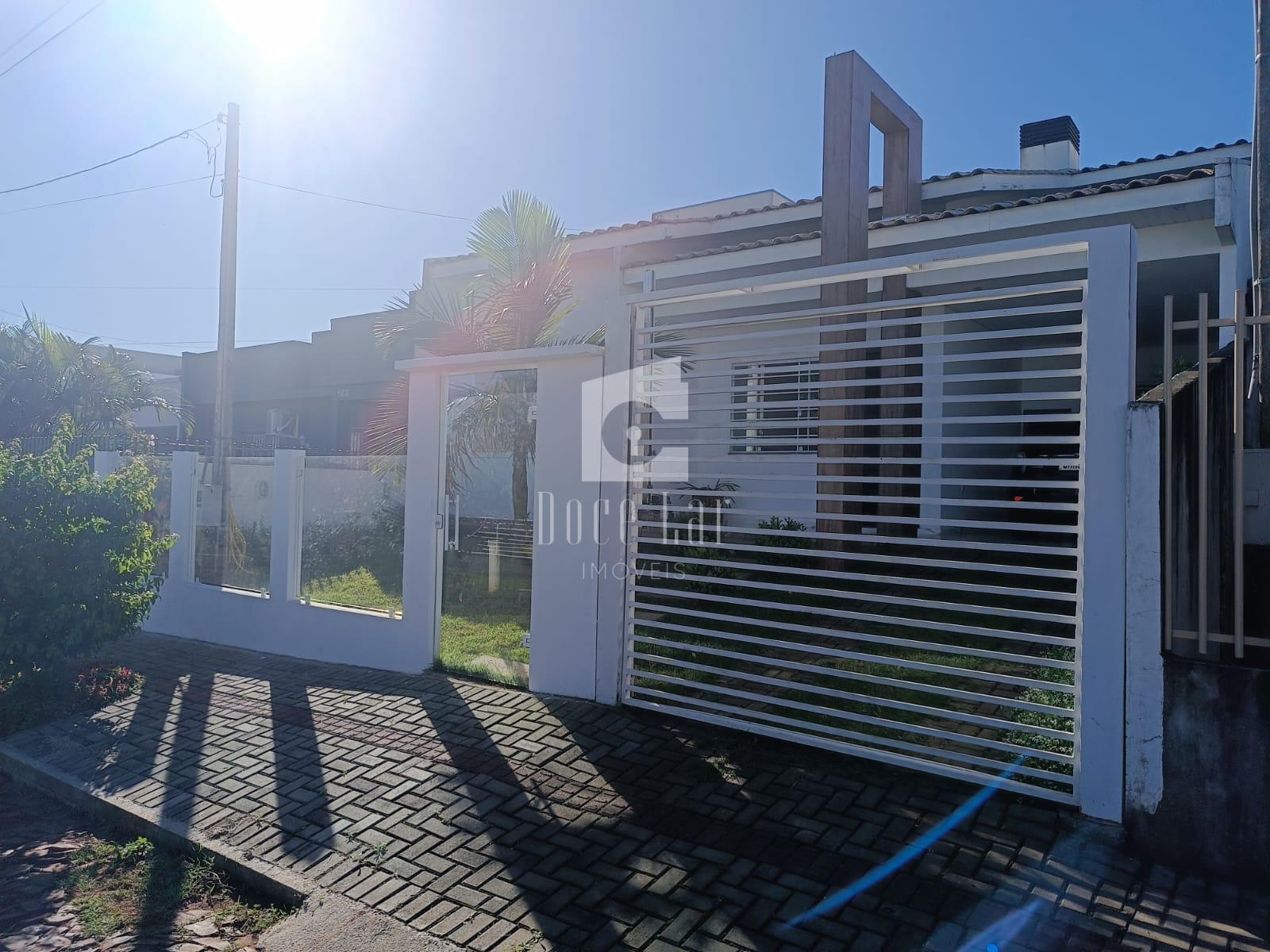 Casa à venda no Bairro São Francisco de Assis, DOIS VIZINHOS - PR