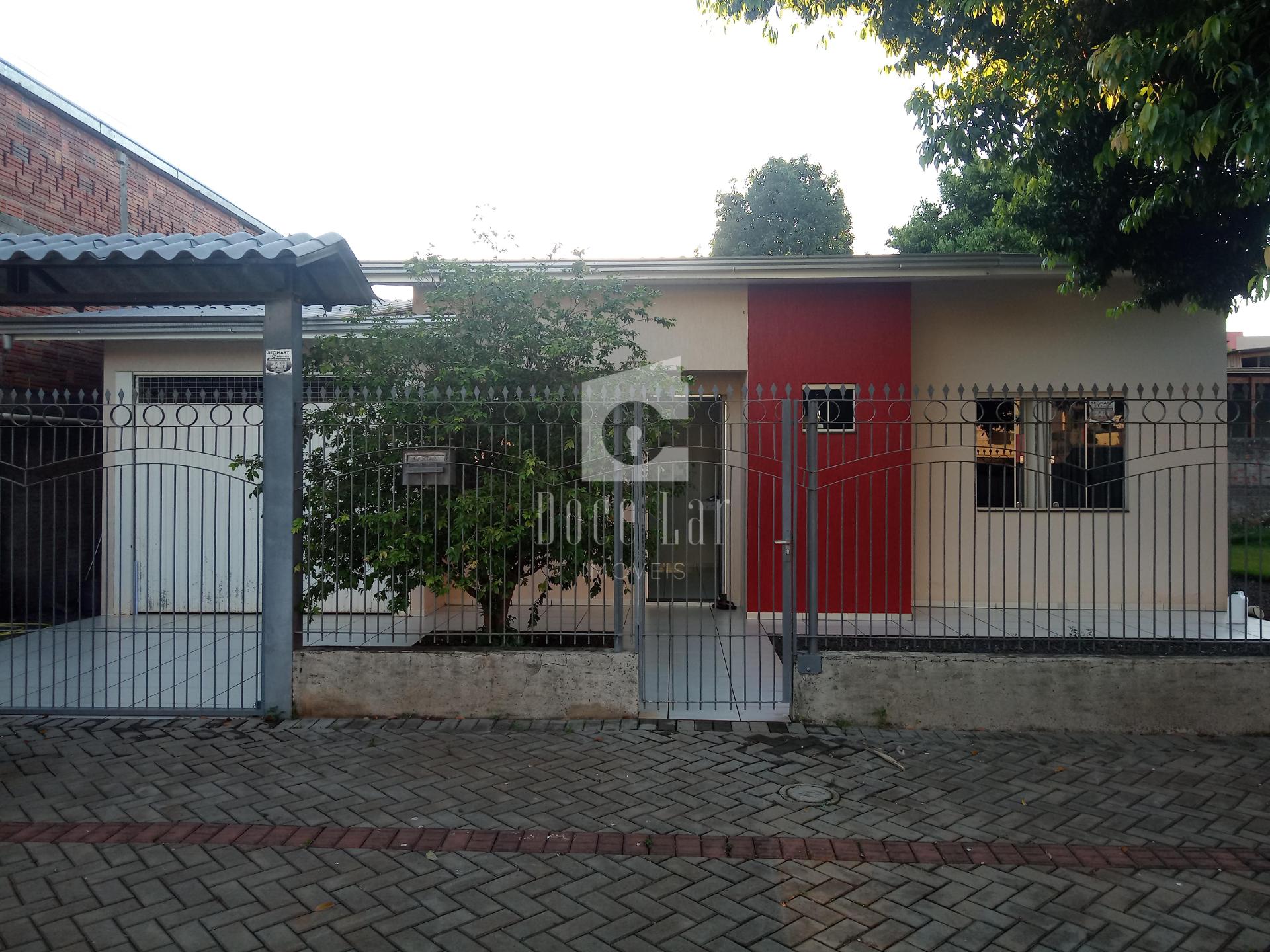 Casa à venda, Bairro Sagrada Familia, DOIS VIZINHOS - PR