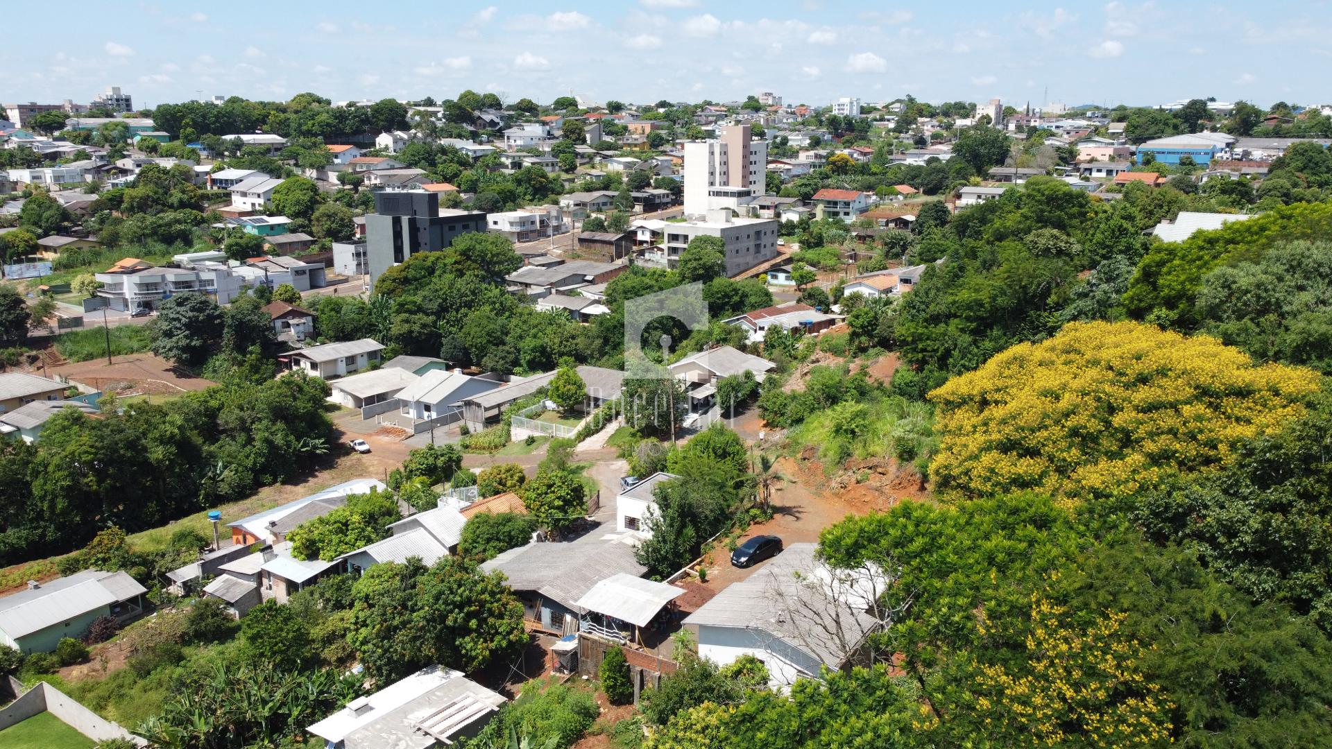 Casa à venda com LOTE DE 880 M , Centro Norte, DOIS VIZINHOS - PR