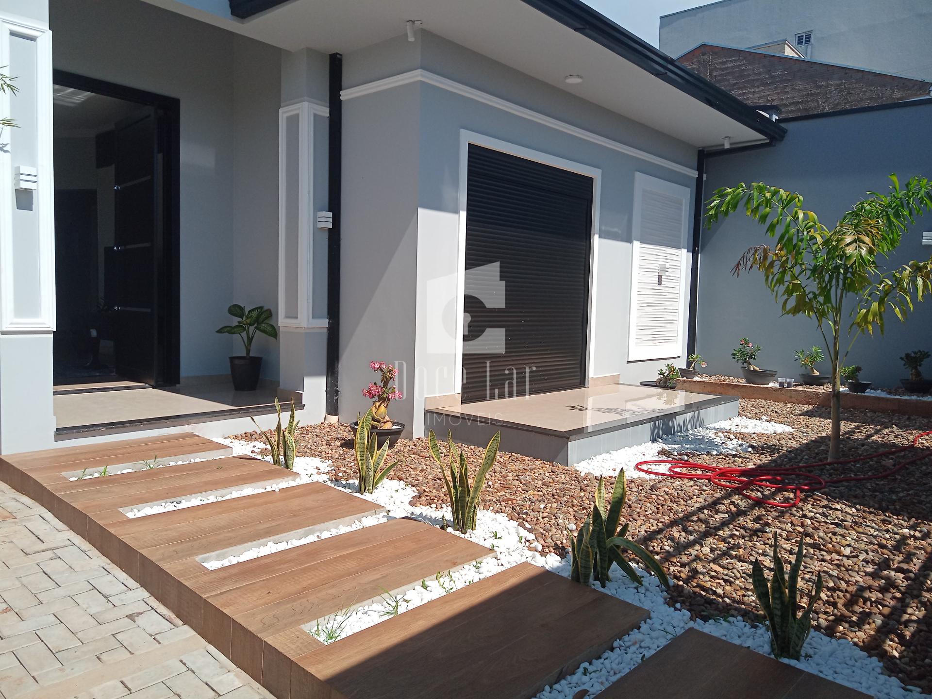 Casa SEMIMOBILIADA ALTO PADRÃO, Bairro da Luz, DOIS VIZINHOS - PR