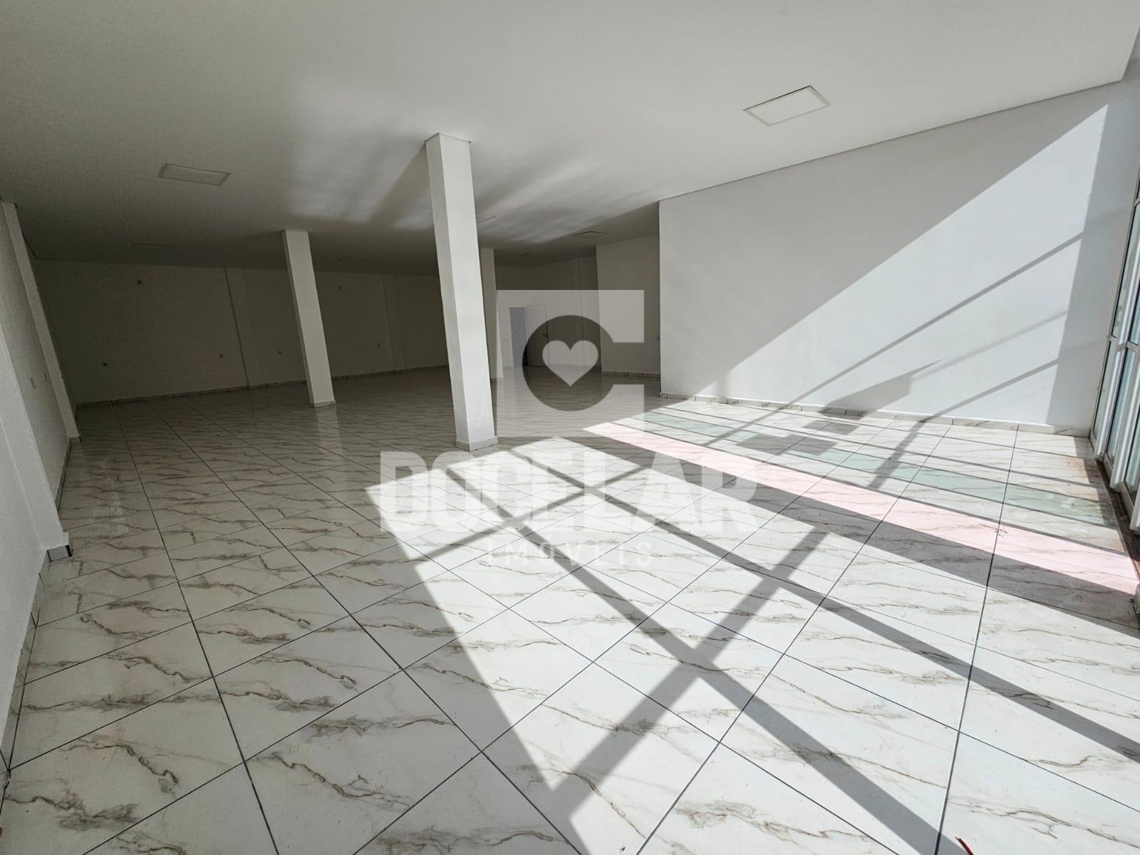 PRÉDIO COMERCIAL E RESIDENCIAL, Bairro Margarida Galvan, DOIS ...