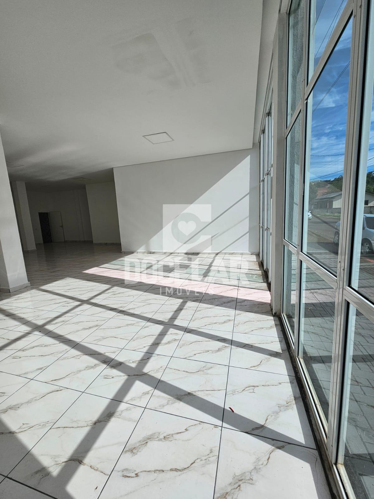 PRÉDIO COMERCIAL E RESIDENCIAL, Bairro Margarida Galvan, DOIS ...
