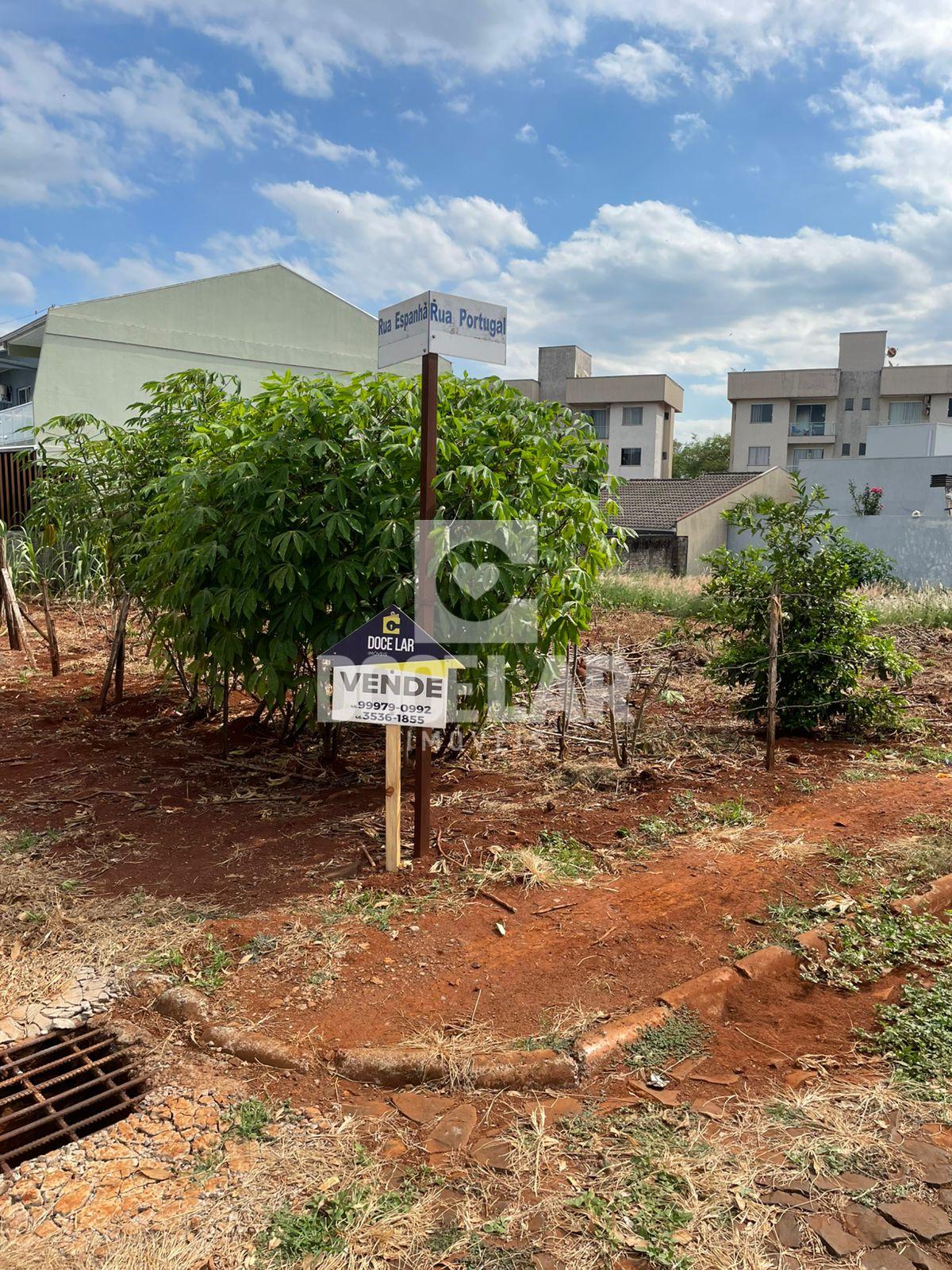Lote para venda localizado na Rua Portugal esquina com rua Esp...