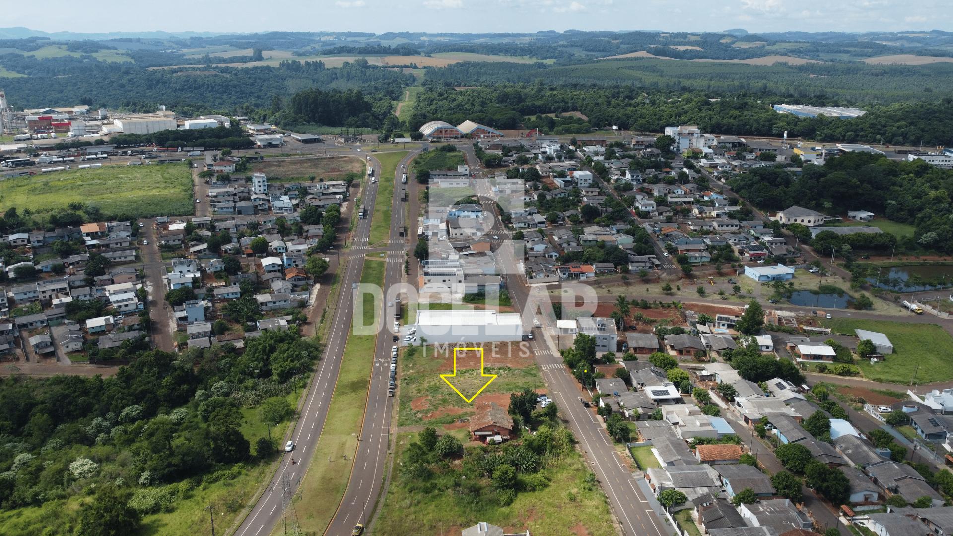 TERRENO DE 3.300,00 M  PARA VENDA na Avenida das Torres, DOIS ...