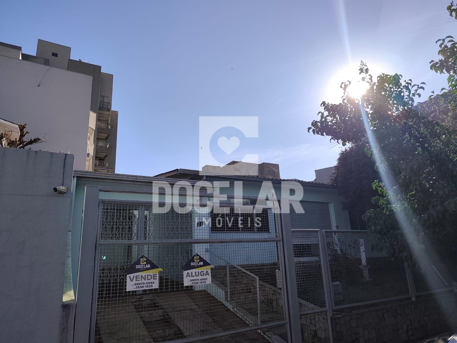 Casa com 3 dormitórios para locação, Centro Norte , DOIS VIZIN...