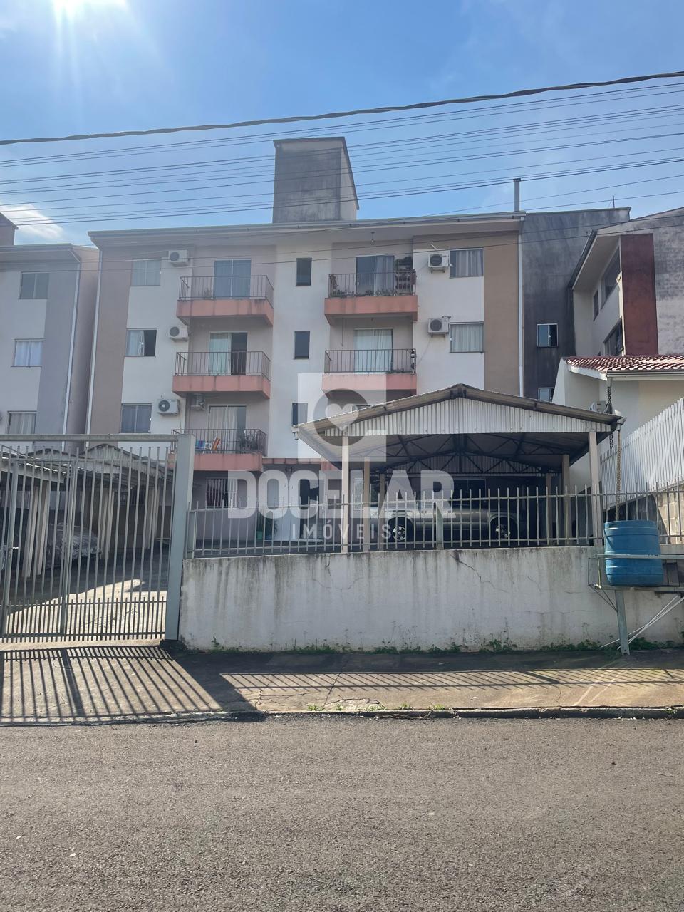 Apartamento semimobiliado para locação, Bairro São Francisco d...