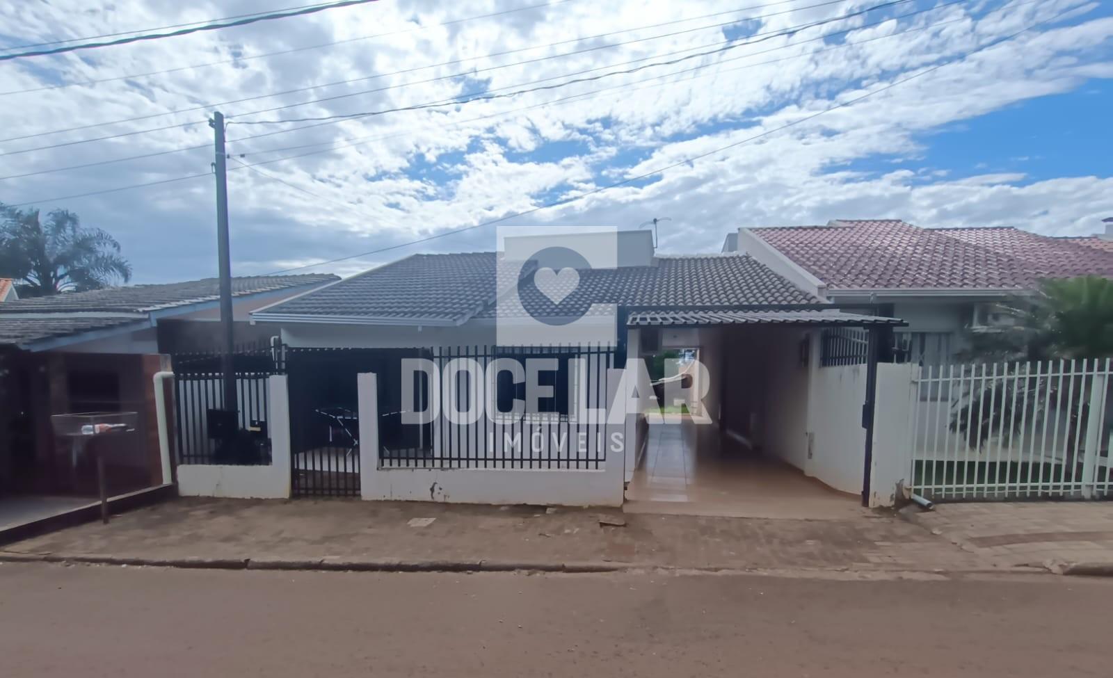 Casa para venda no Bairro Jardim Marcante, DOIS VIZINHOS - PR