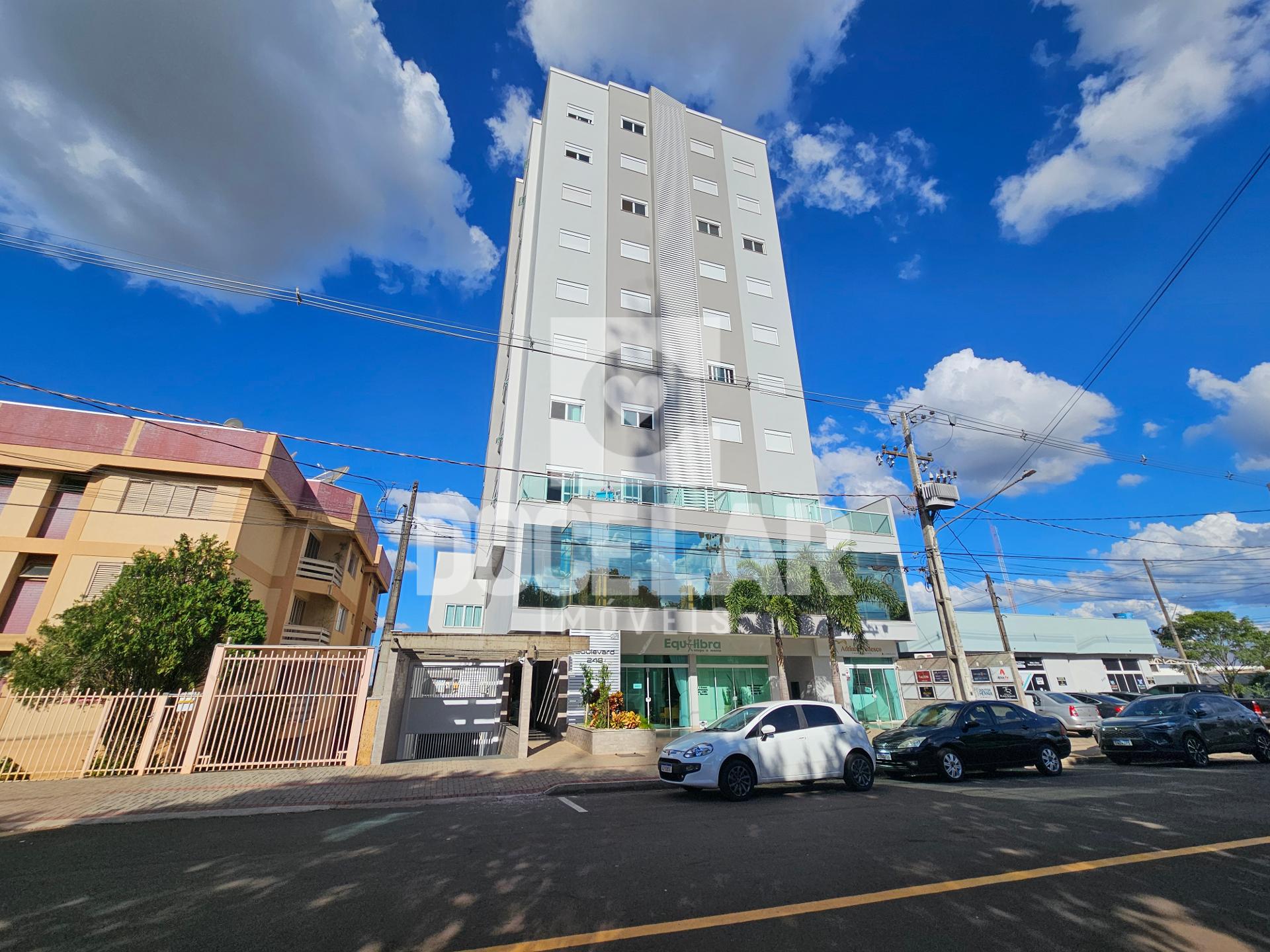 Apartamento Semimobiliado no Edificio Boulevard, Centro, DOIS ...