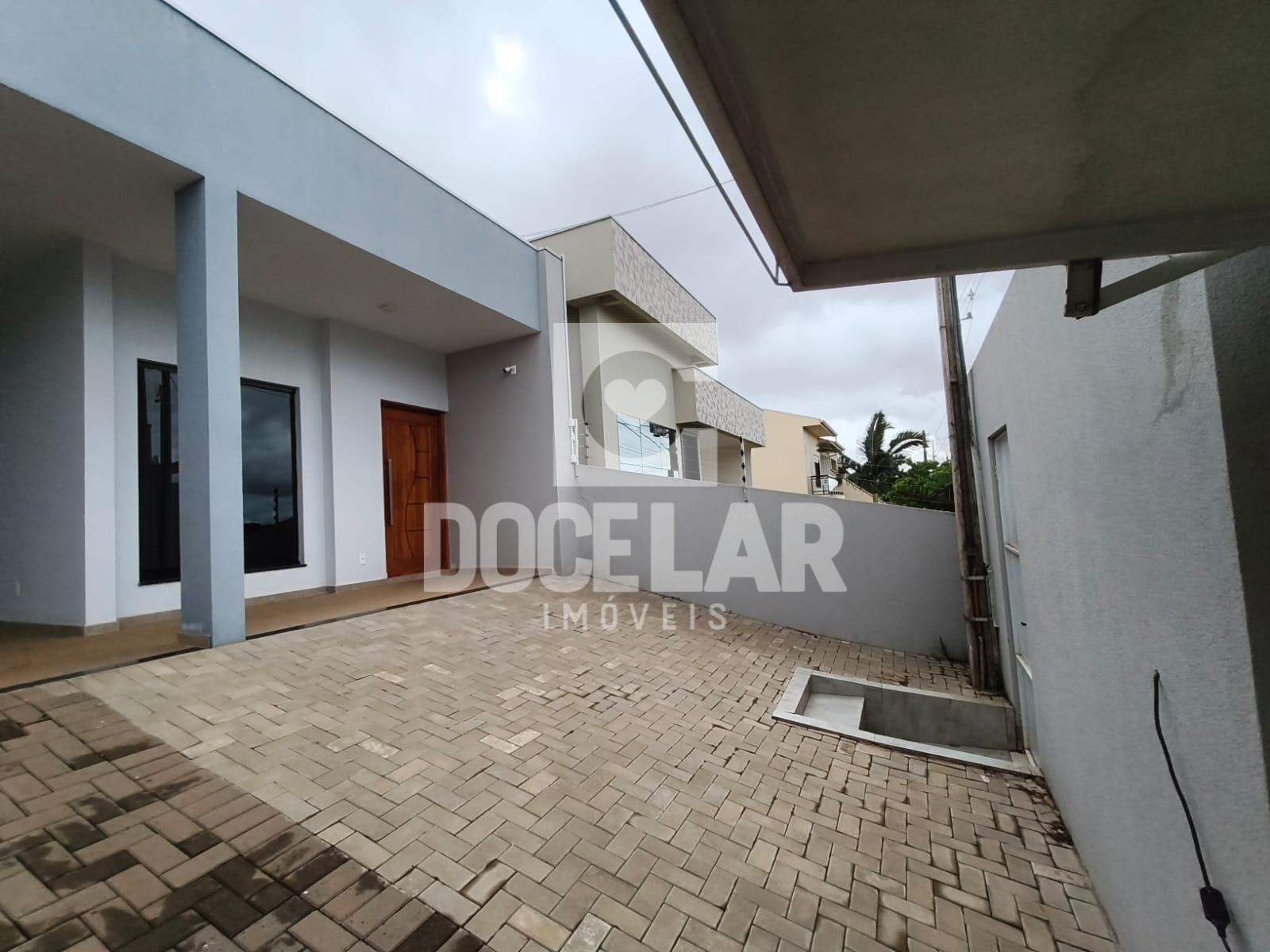 Casa à venda no Loteamento Portal do Lago, DOIS VIZINHOS - PR