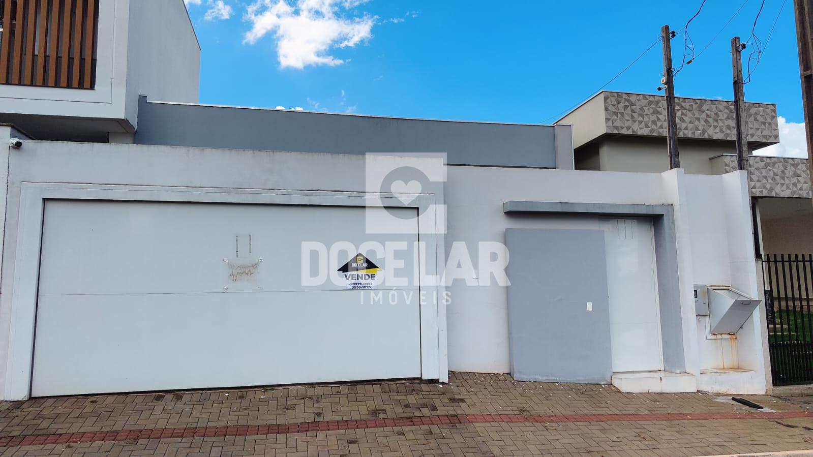 Casa à venda no Loteamento Portal do Lago, DOIS VIZINHOS - PR