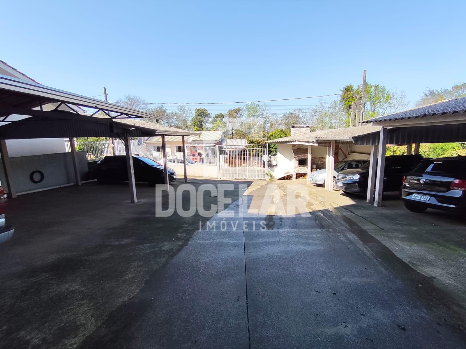 Apartamento semimobiliado para locação, Bairro São Francisco d...