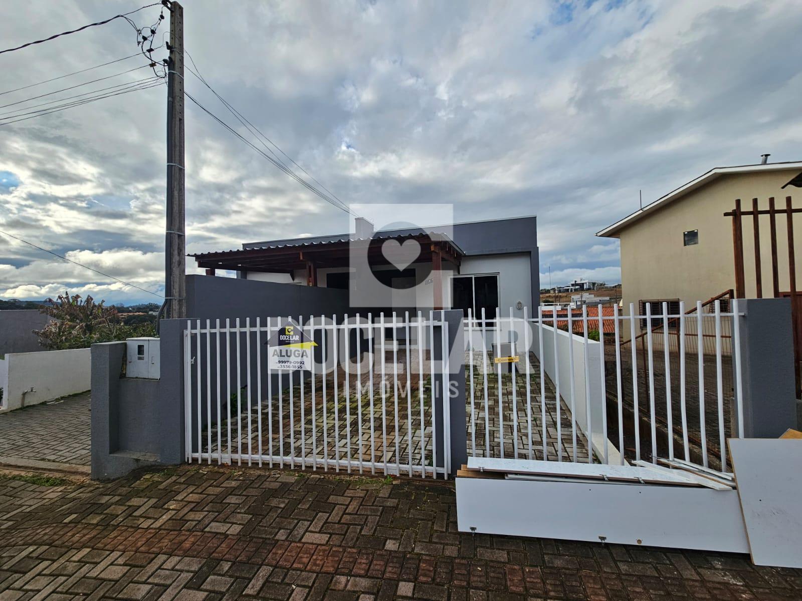 Casa para VENDA, Bairro Nossa Senhora de Lourdes, DOIS VIZINHO...