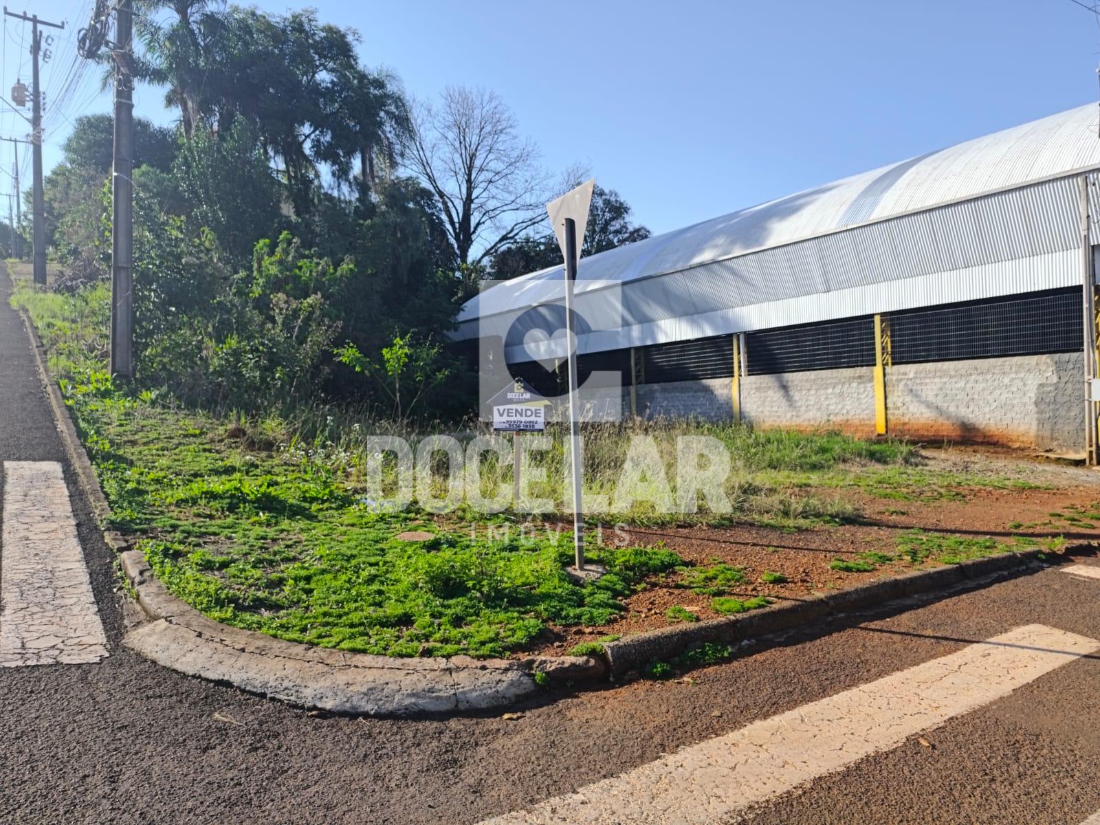 LOTE DE ESQUINA PARA VENDA NO CENTRO NORTE, DOIS VIZINHOS - PR