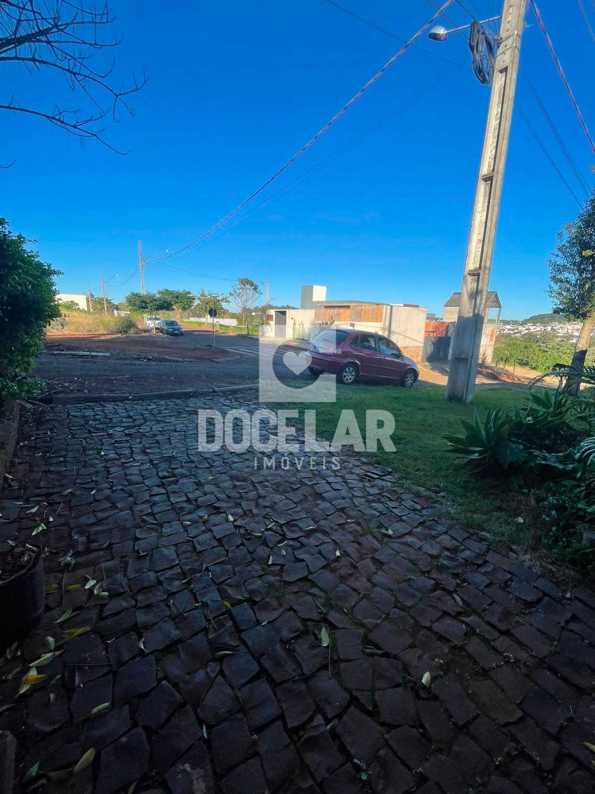 Casa SEMIMOBILIADA para venda, Centro Sul, DOIS VIZINHOS - PR