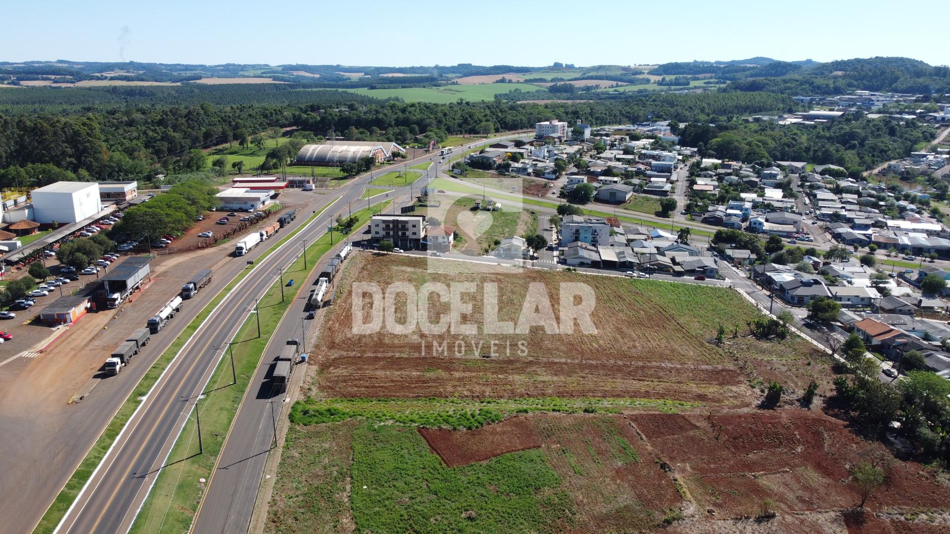 Excelente Área Comercial - Industrial com 11.886,30m² em Frent...